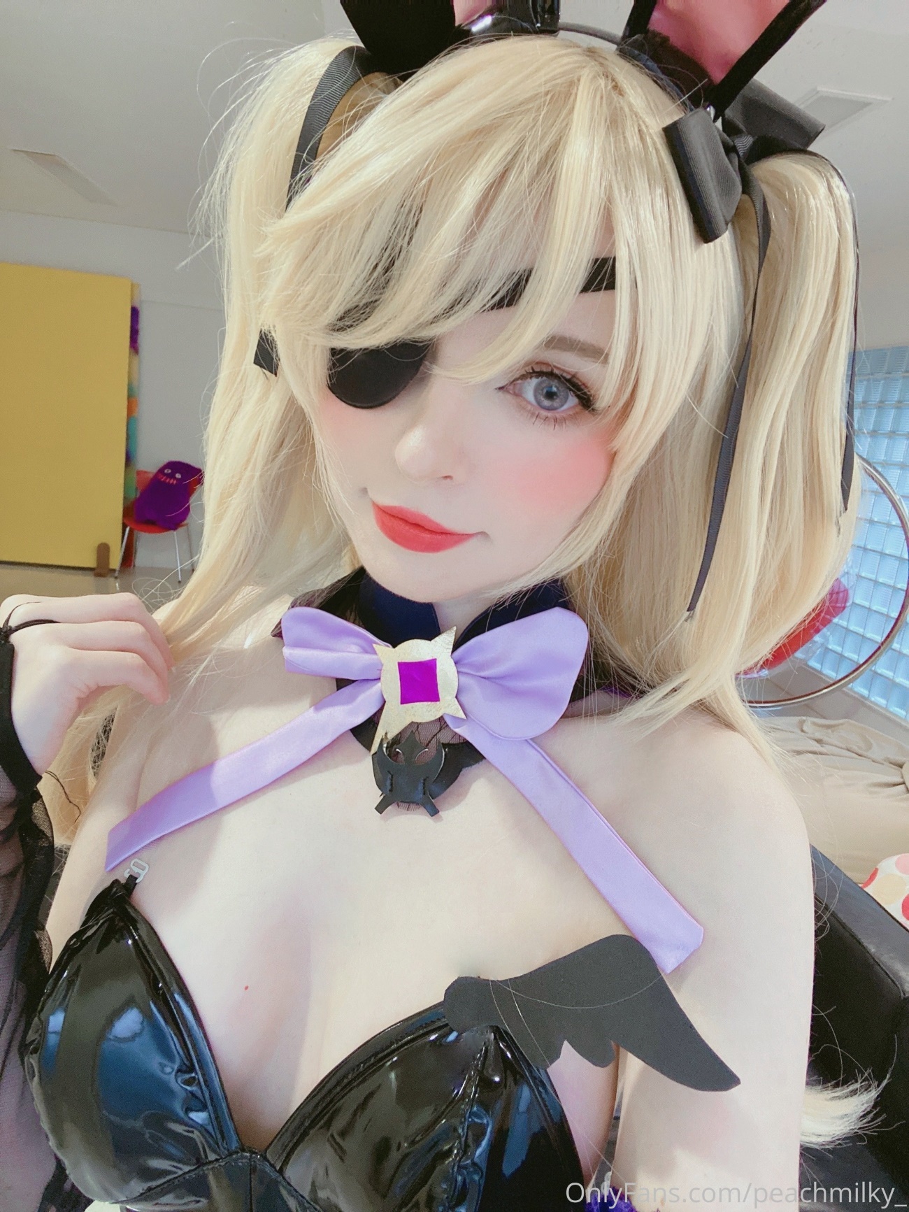 Peach milky - Fischl Playboy Bunny Genshin Impact[24P/19MB]