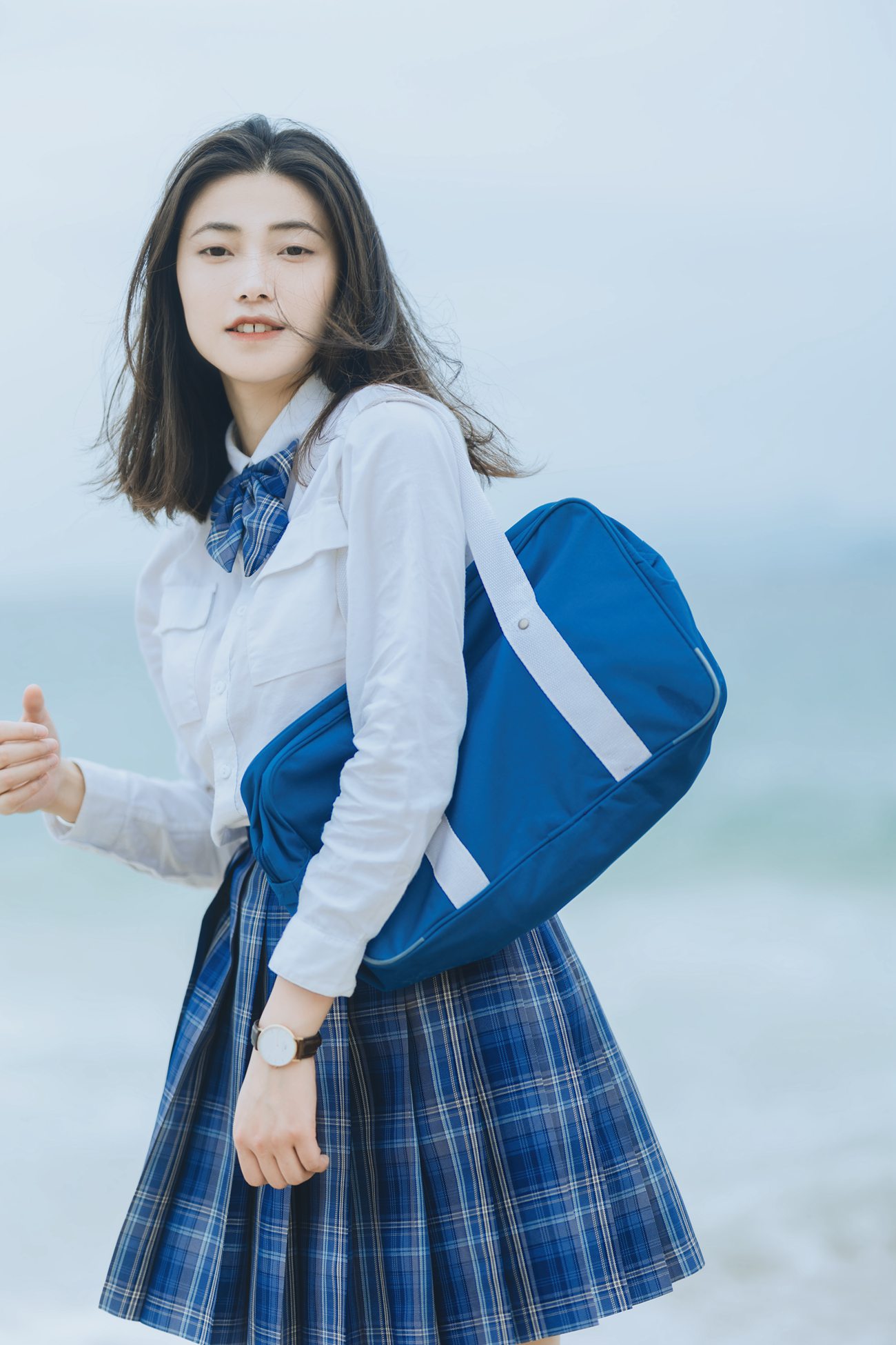 [YITUYU艺图语] 2021.10.20 放课后 薄欢 [42P/318MB]
