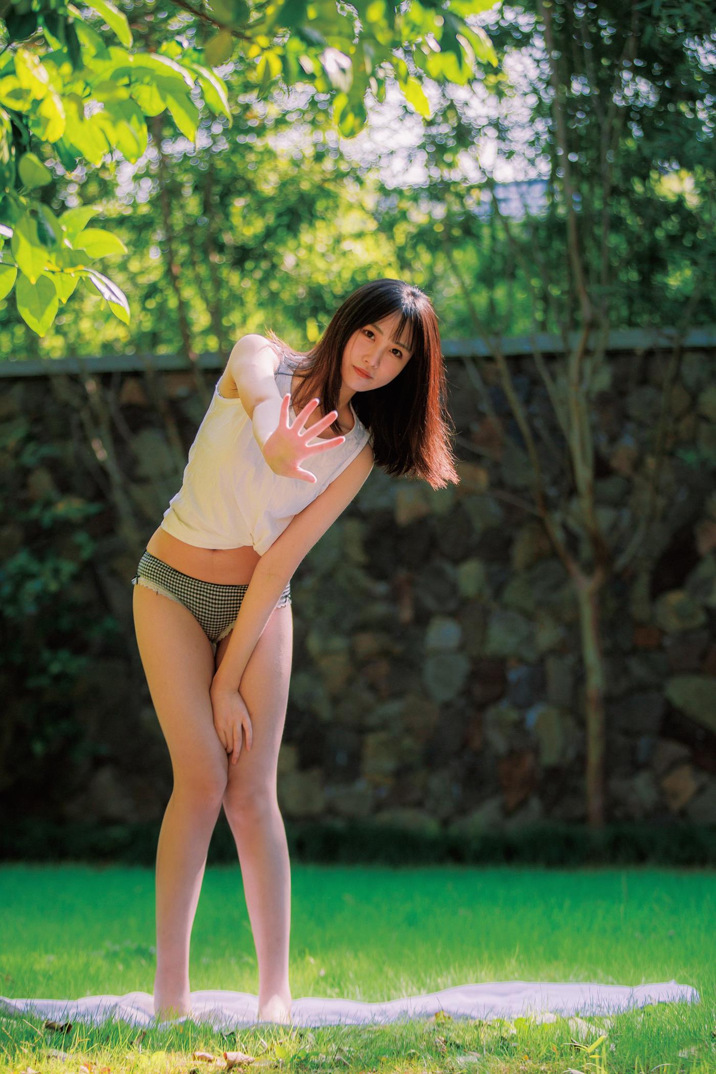 次元少女念雪ww 夏日微风 [50P/568MB]