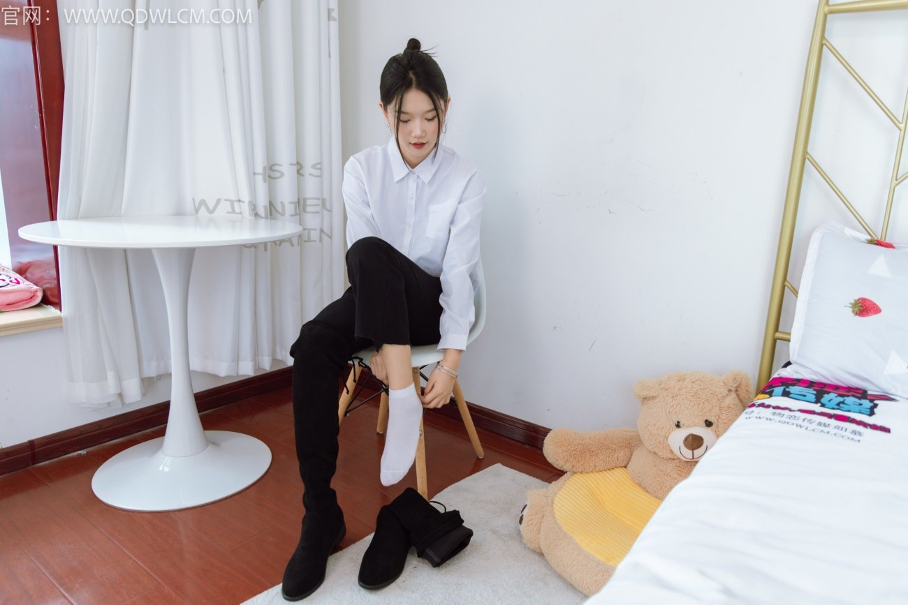 物恋传媒 NO.1291 小竹-中秋共团圆[150P/1V/3.93GB]