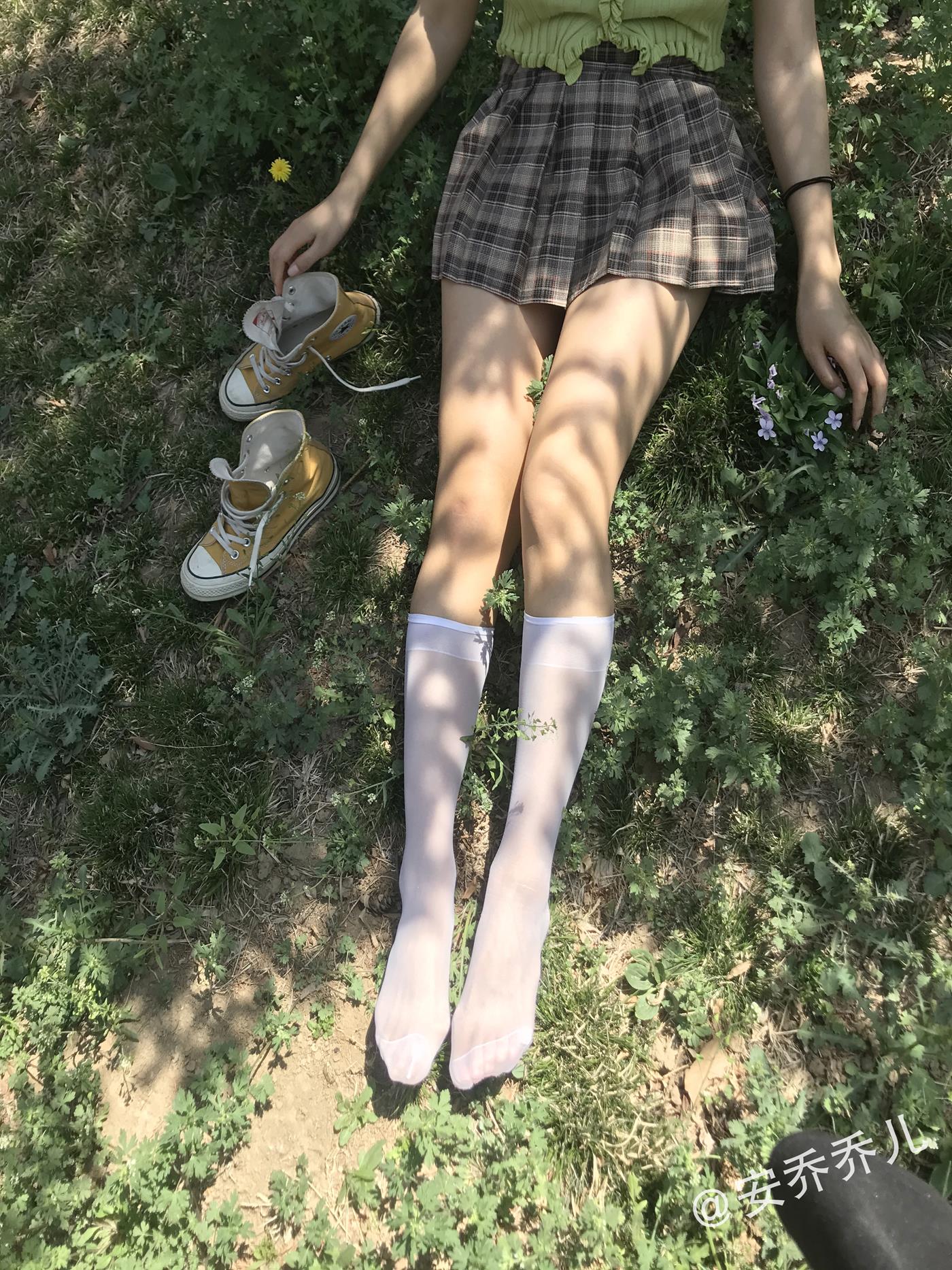 安乔乔儿(Nia乔乔)  夏天的风[115P/775MB]