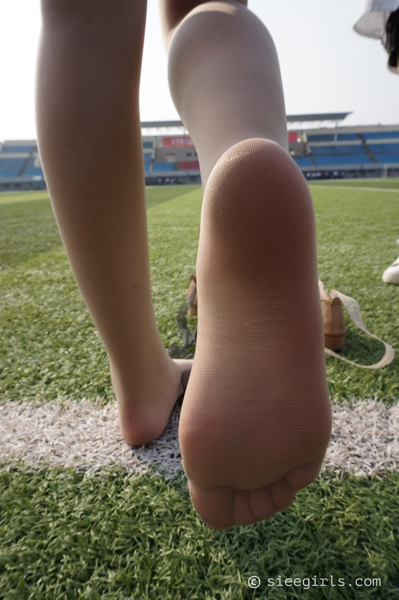 [SIEE丝意]新刊 NO.003 曦曦 阳光下[57P/235MB]