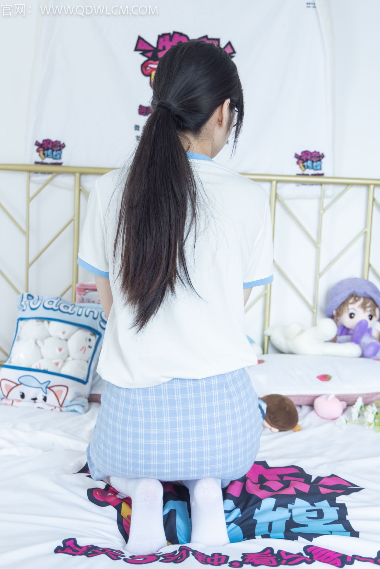 物恋传媒 NO.1248 兮兮-生于尘埃[149P/1V/3.54GB]