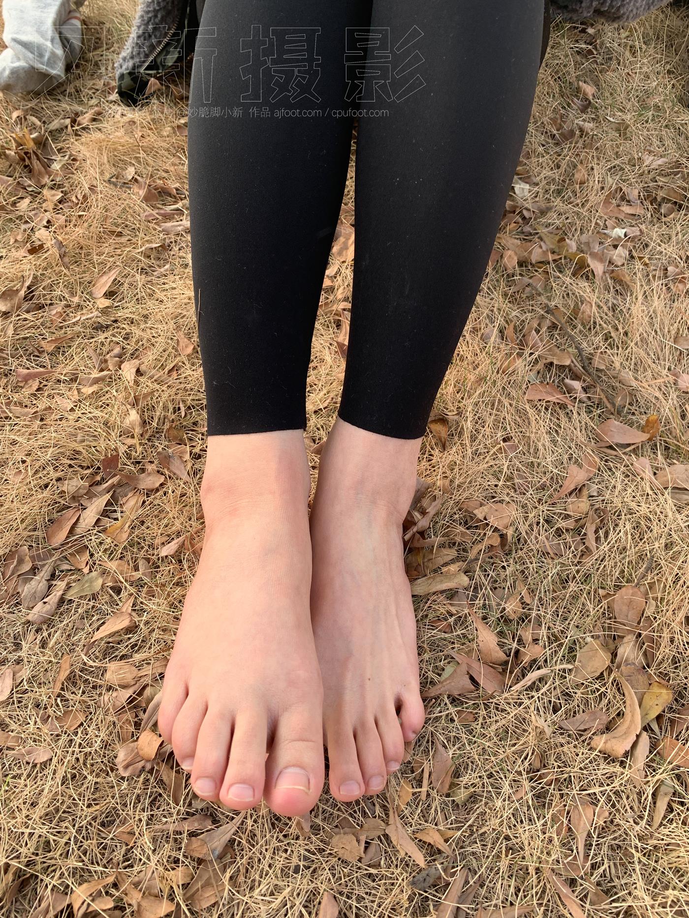 [见新摄影]NO.023 鲨鱼裤 皮靴 小可[230P/3V/1.94GB]