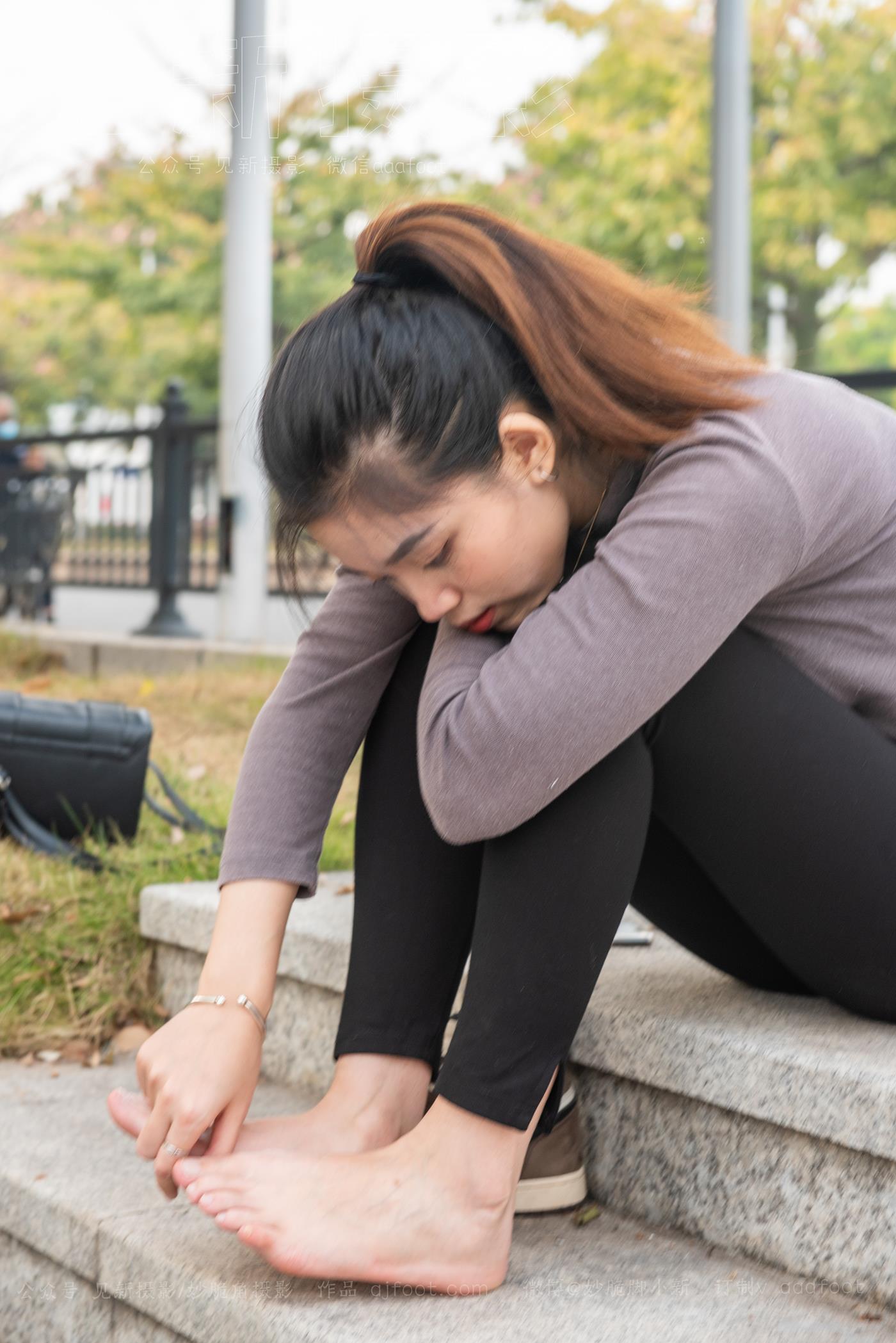 [见新摄影]NO.032 泥土色 倒钩AJ（婧 会展公园）[220P/2V/2.17GB]