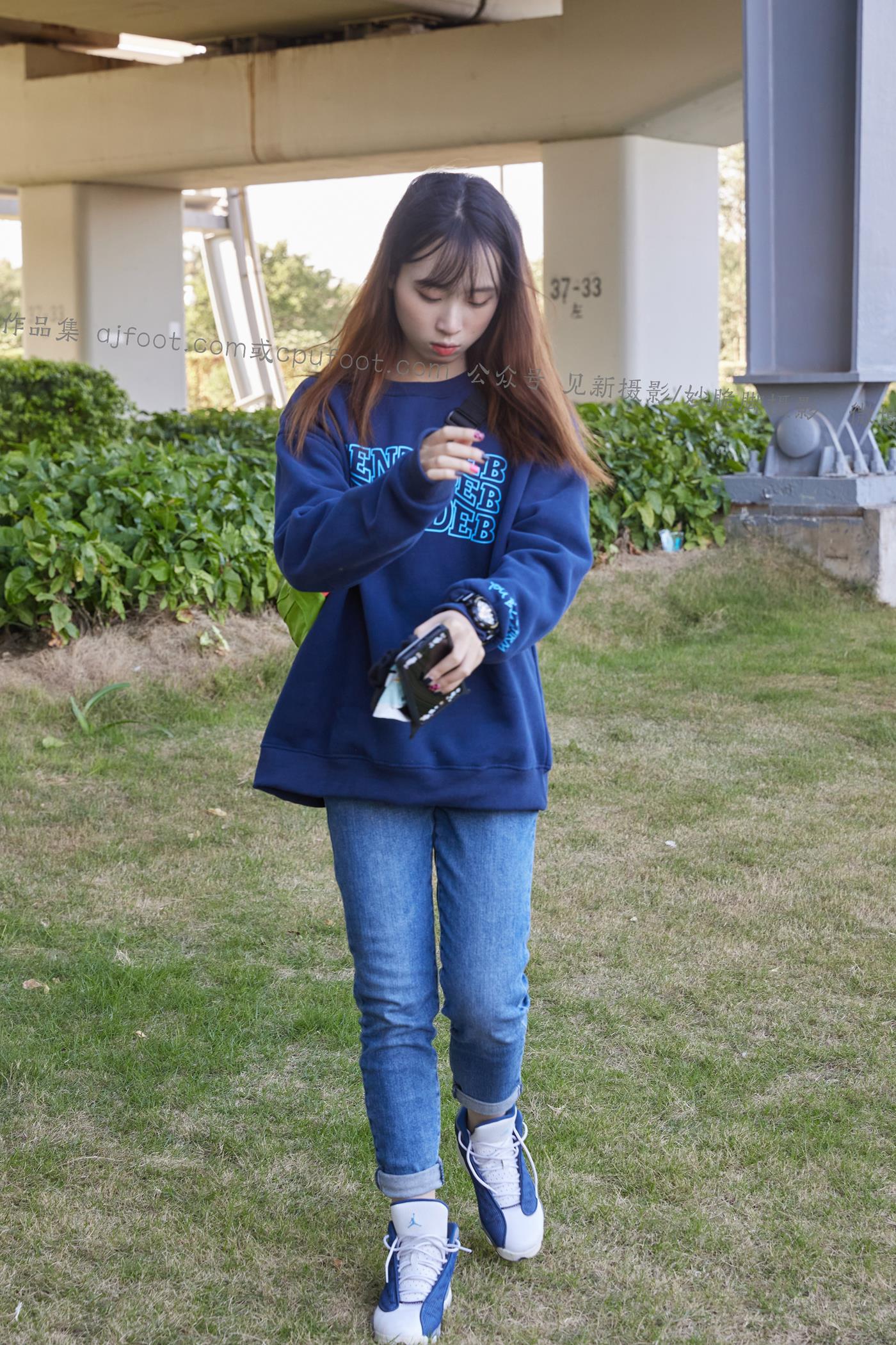 [见新摄影]NO.024 自信、阳光、明媚，快看她在发光！单反[280P/2V/2.69GB]