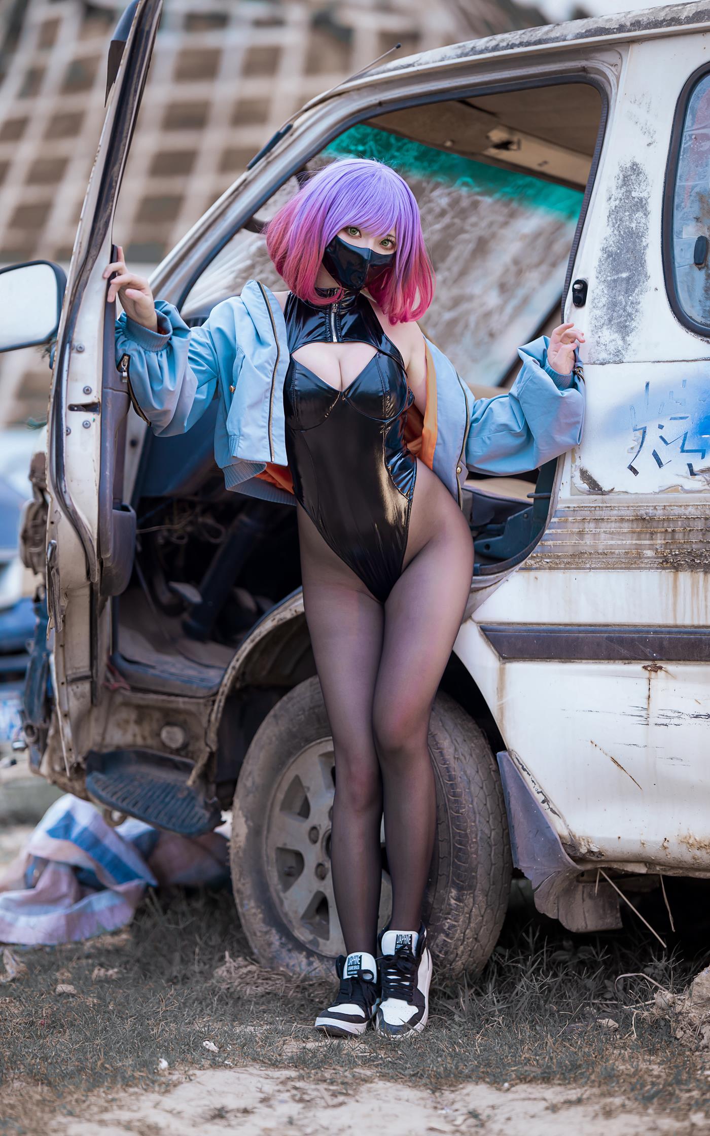 网紅Coser@是三不是世w 露娜 [41P/1.37G]