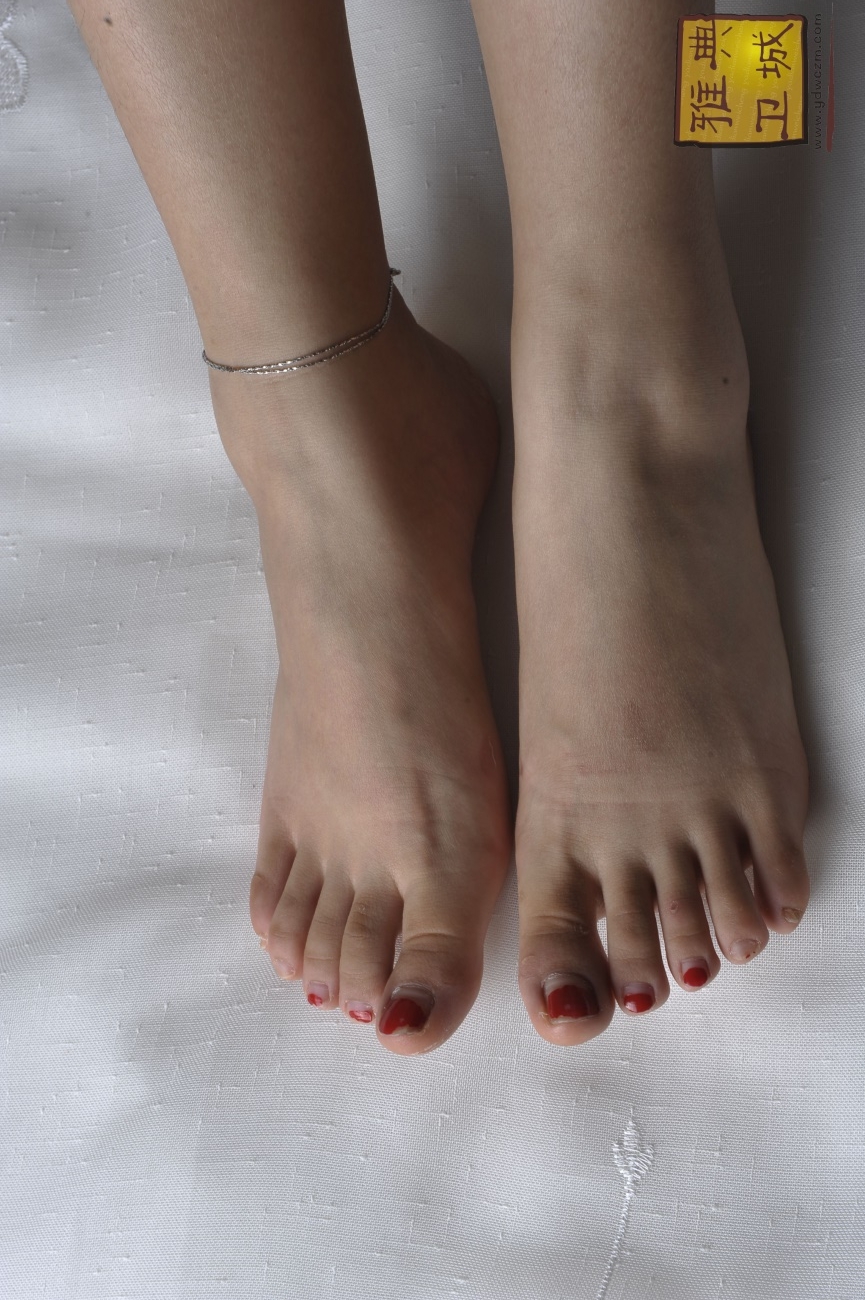 雅典卫城 002 红色脚趾甲[45P/29M]