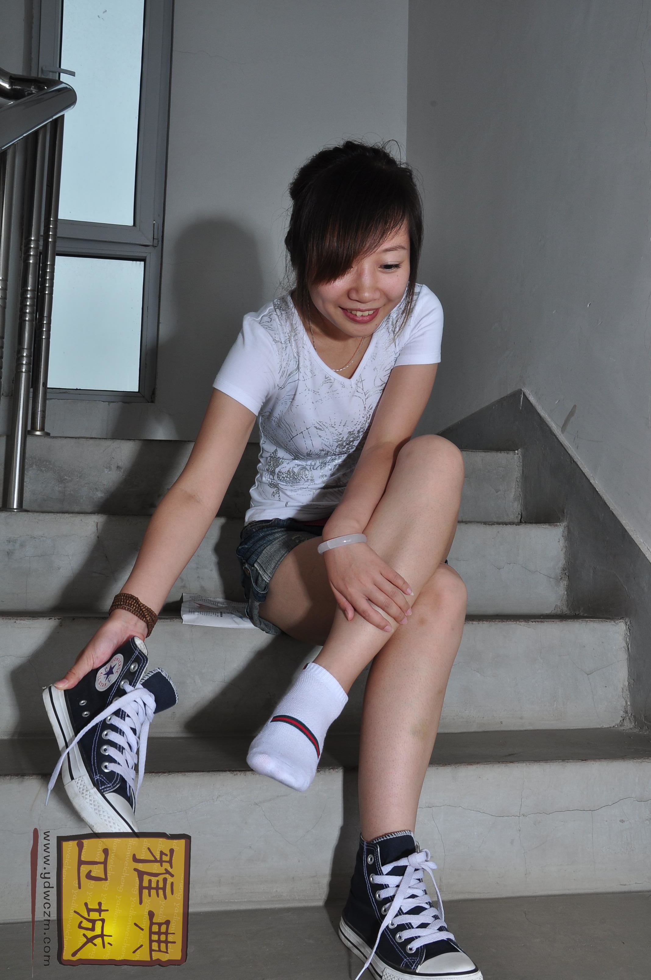 雅典卫城 004 黑丝与棉袜 [260P/155M]