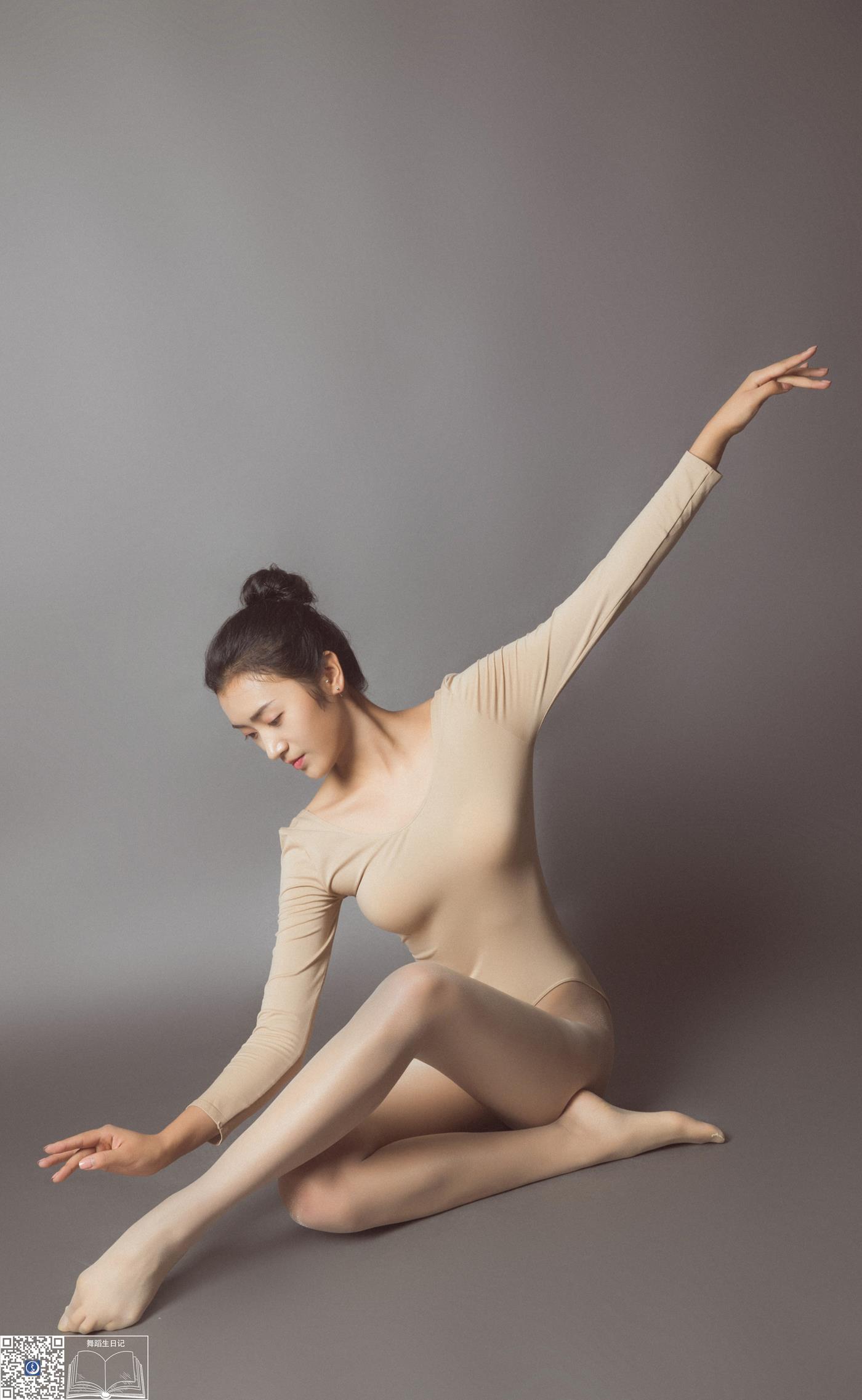 [GALLI嘉丽]舞蹈生日记 134 - 子墨[63P/223MB]