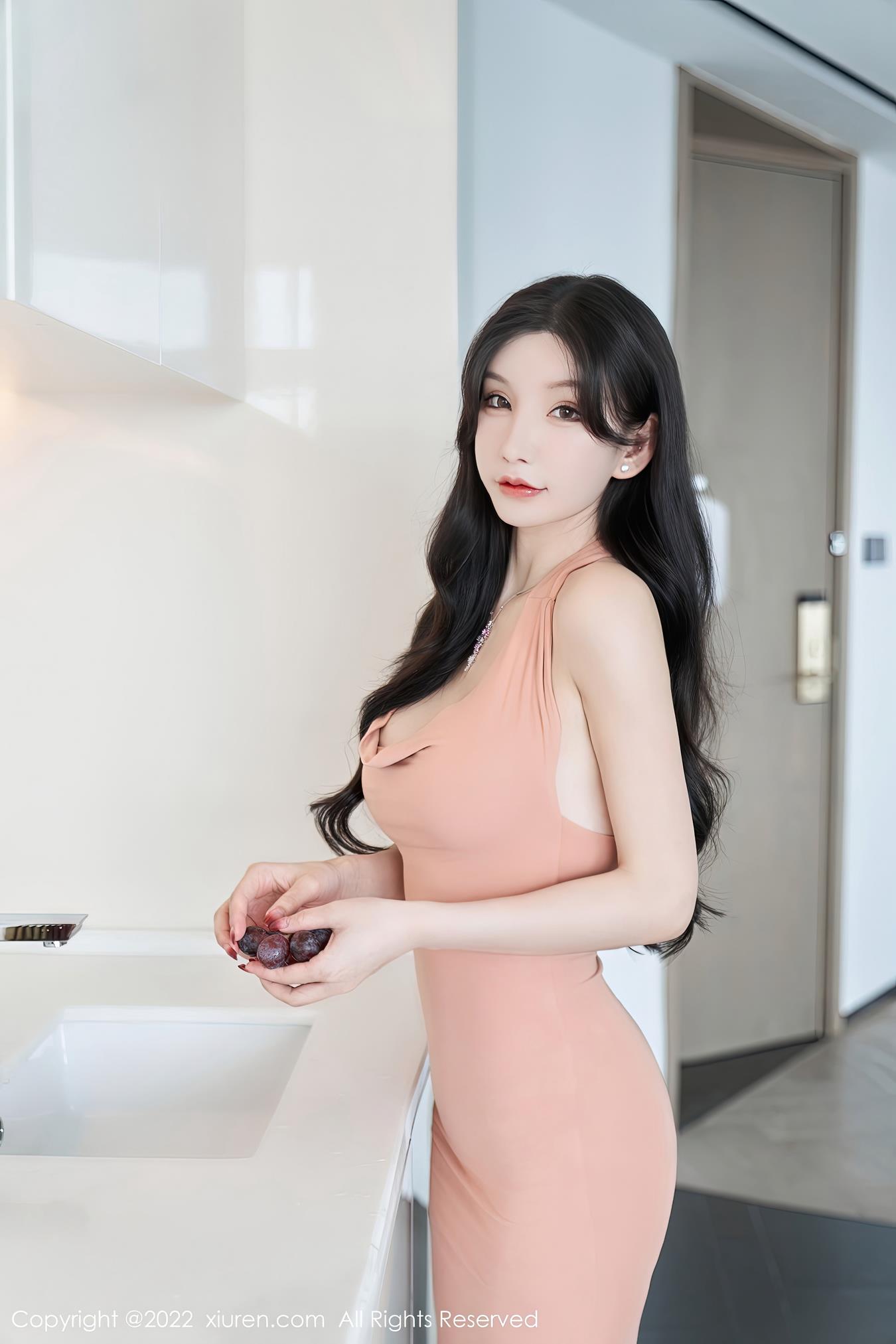 [Xiuren秀人网]2022.11.18 NO.5881 周于希Sally[80+1P/457MB]