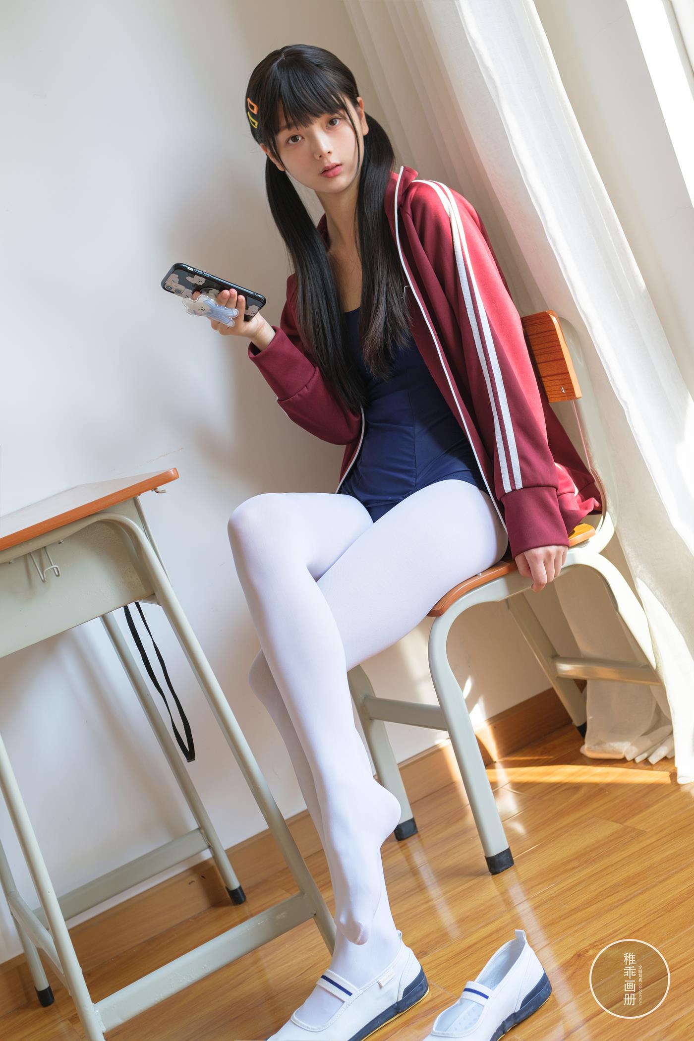 稚乖画册 夜夜 死库水[88P/1V/2.42GB]