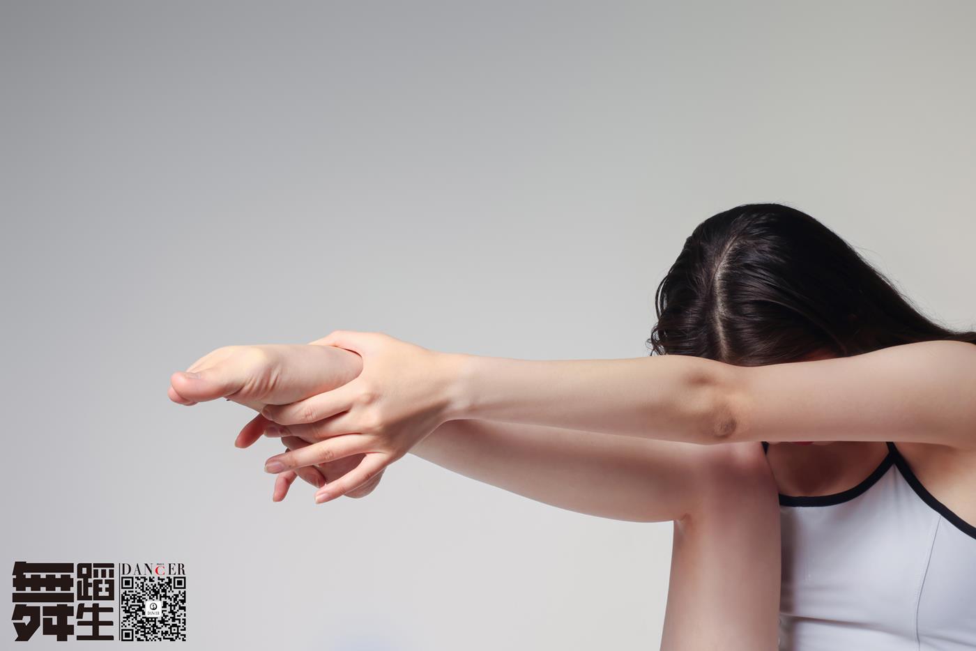 [GALLI嘉丽]舞蹈生日记 127 2022.04.05 羽[43P/292MB]