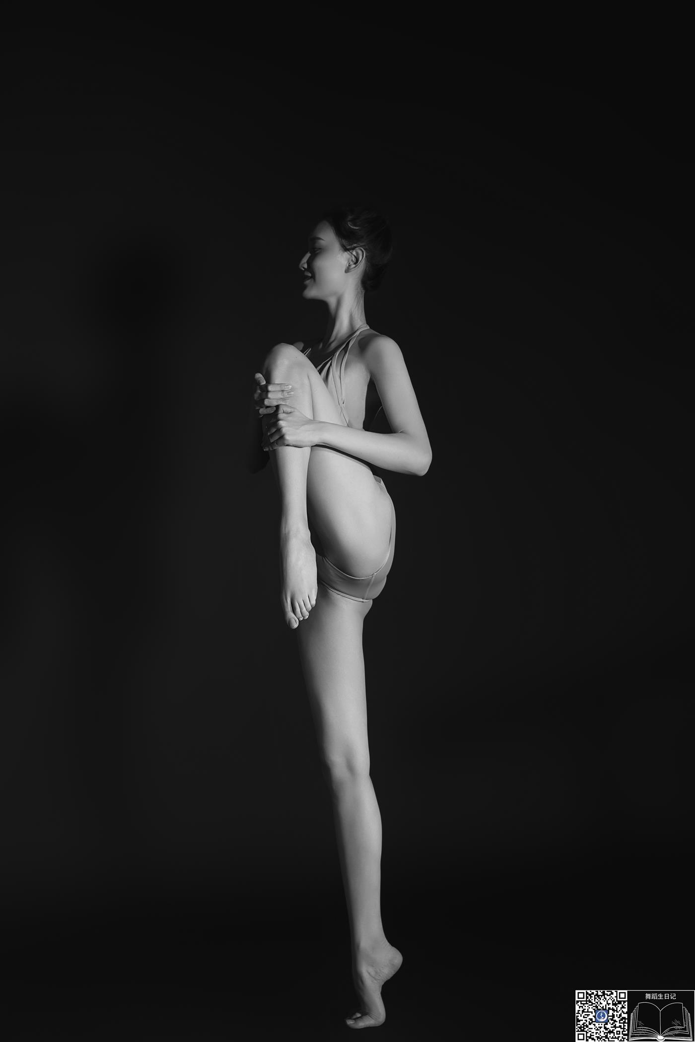 [GALLI嘉丽]舞蹈生日记 2021.01.07 POPPY [34P/242MB]