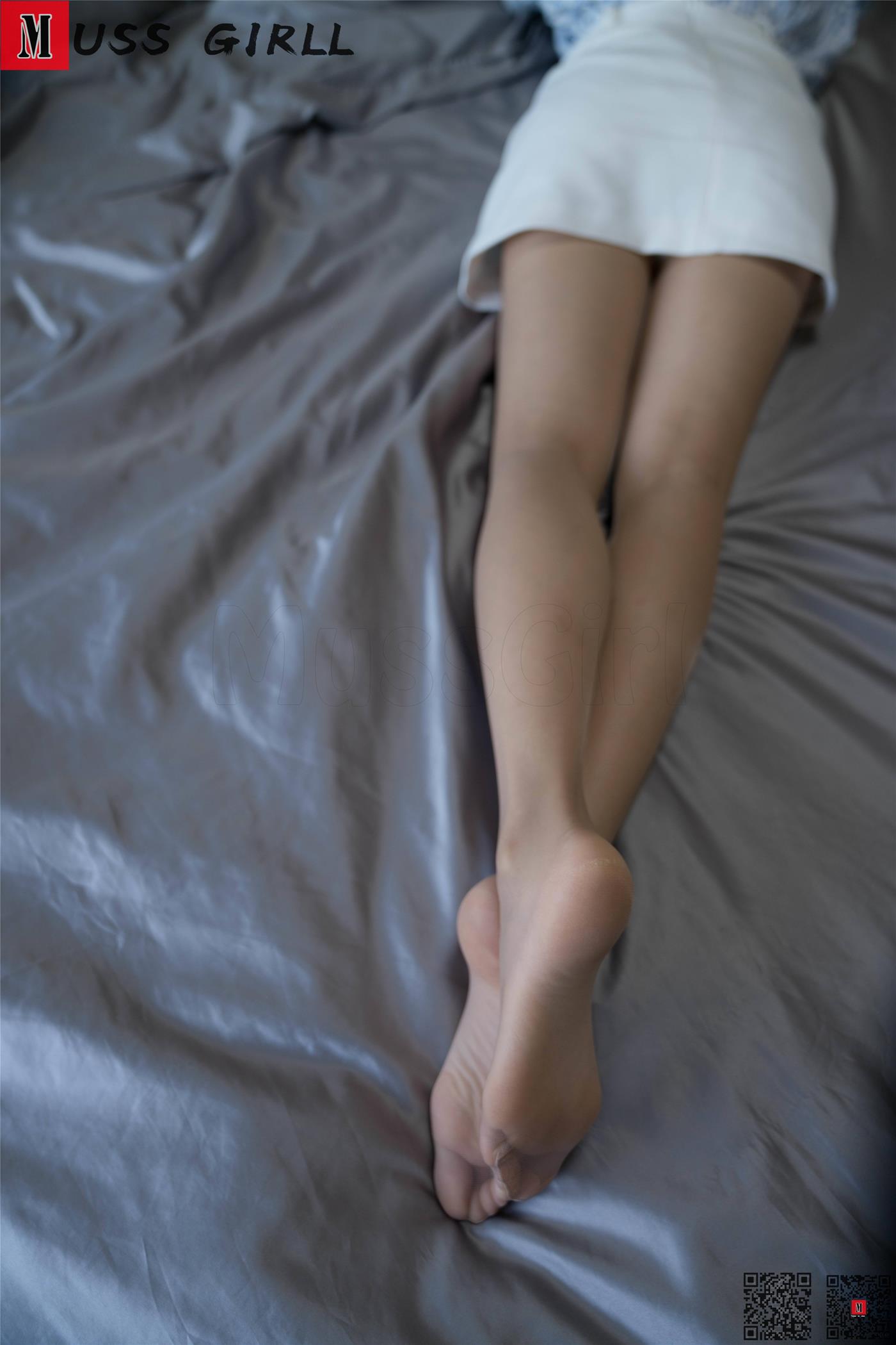 [MussGirl慕丝女郎]NO.281 灰色床单 [69P/70MB]