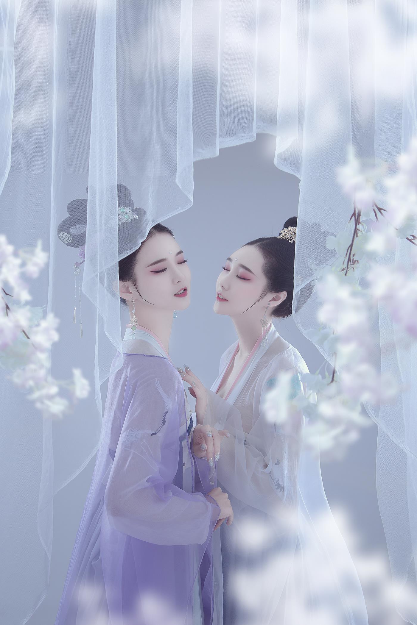 [YITUYU艺图语] 2021.12.13 绣幕芙蓉 娜宝 [22P/242MB]