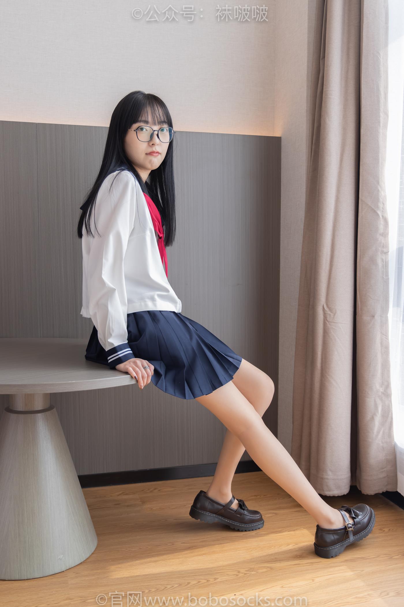 [BoBoSocks袜啵啵]积分限定作品 NO.005 稚予-JK制服、皮鞋、油亮肉丝[133P/1V/4.12GB]