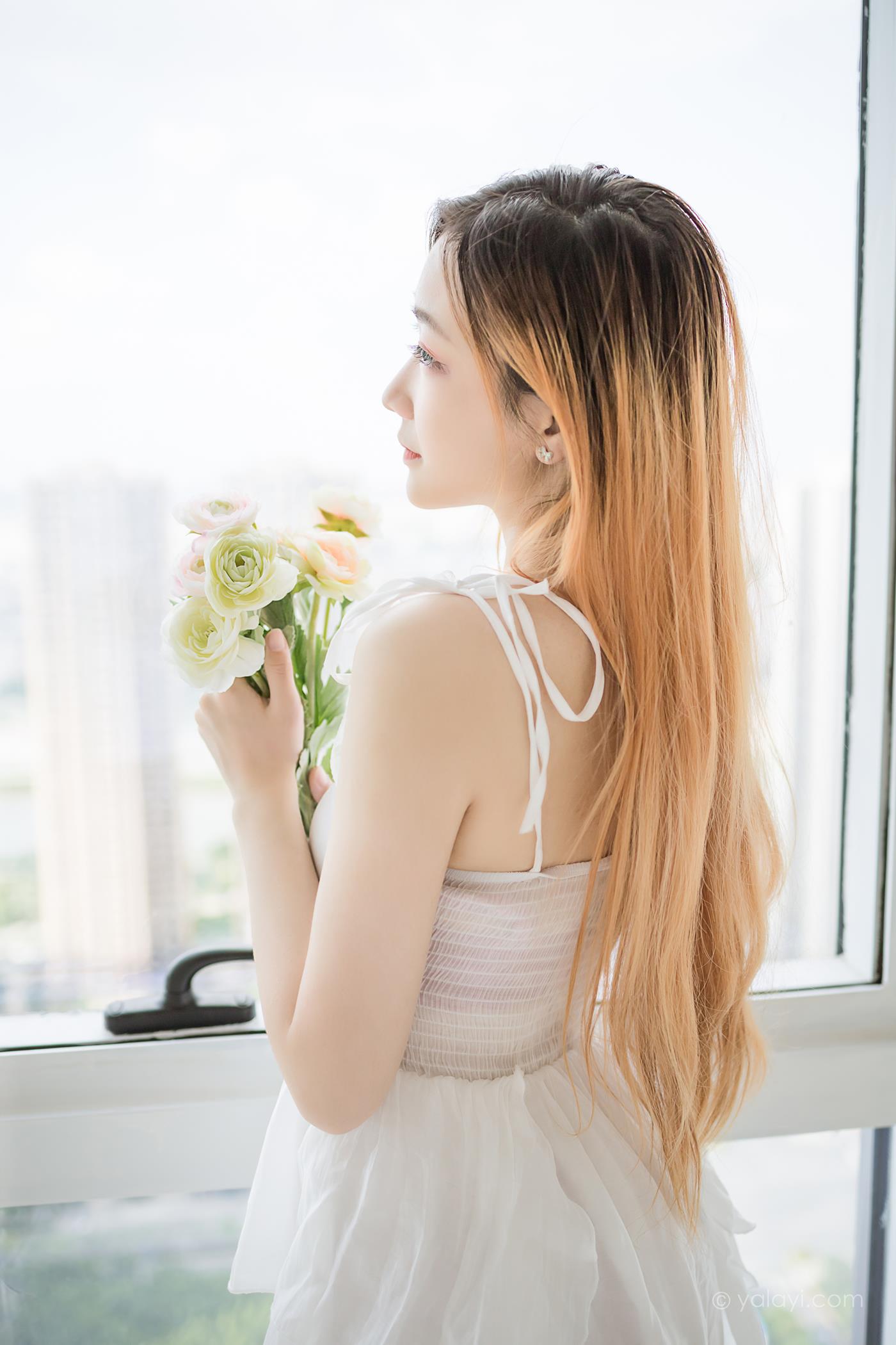 [YALAYI雅拉伊] 2022.12.03 NO.988 白衣丽人 夜夜[45P/261MB]