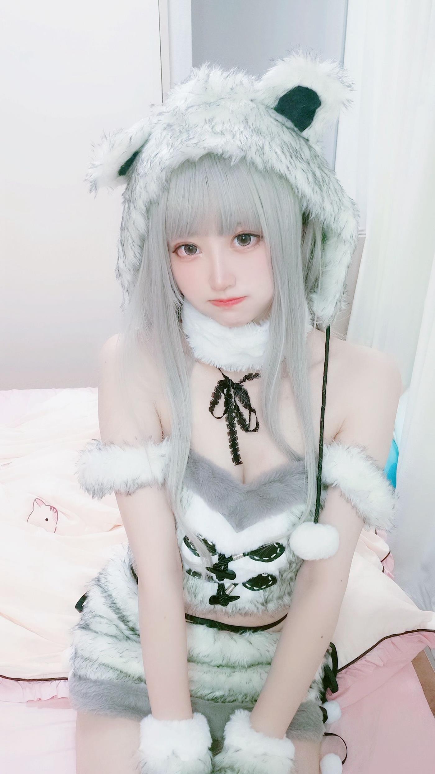 千阳(ちよ) - 白熊[14P/17MB]