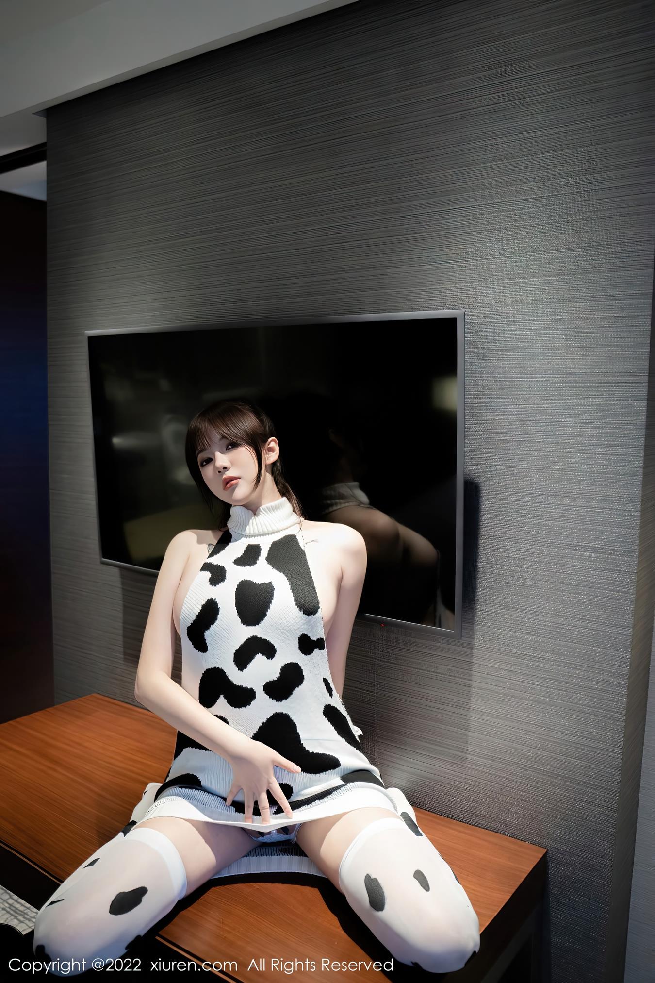 [Xiuren秀人网]2022.11.23 NO.5896 Arude薇薇[56+1P/389MB]