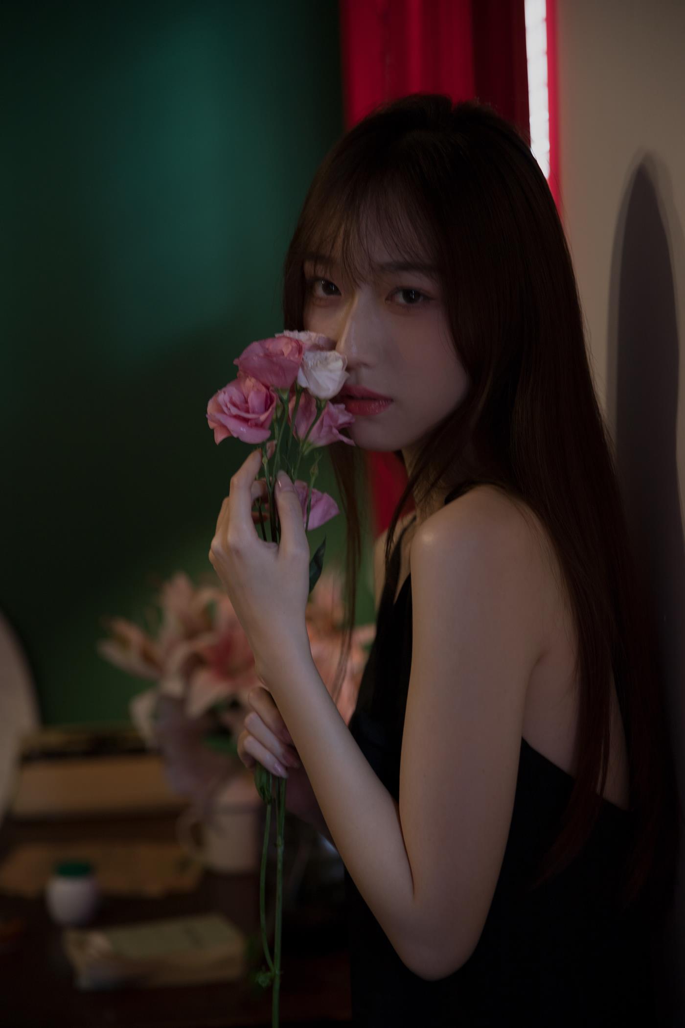 [YITUYU艺图语] 2021.11.15 后来 KK [23P/349MB]