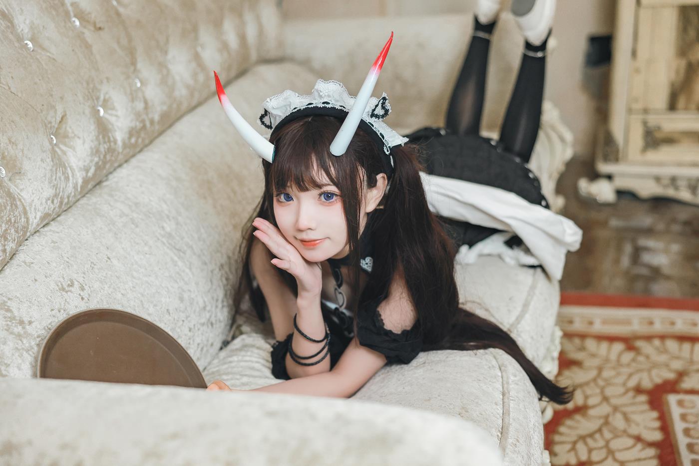 花柒Hana 能代女仆 [21P/323MB]