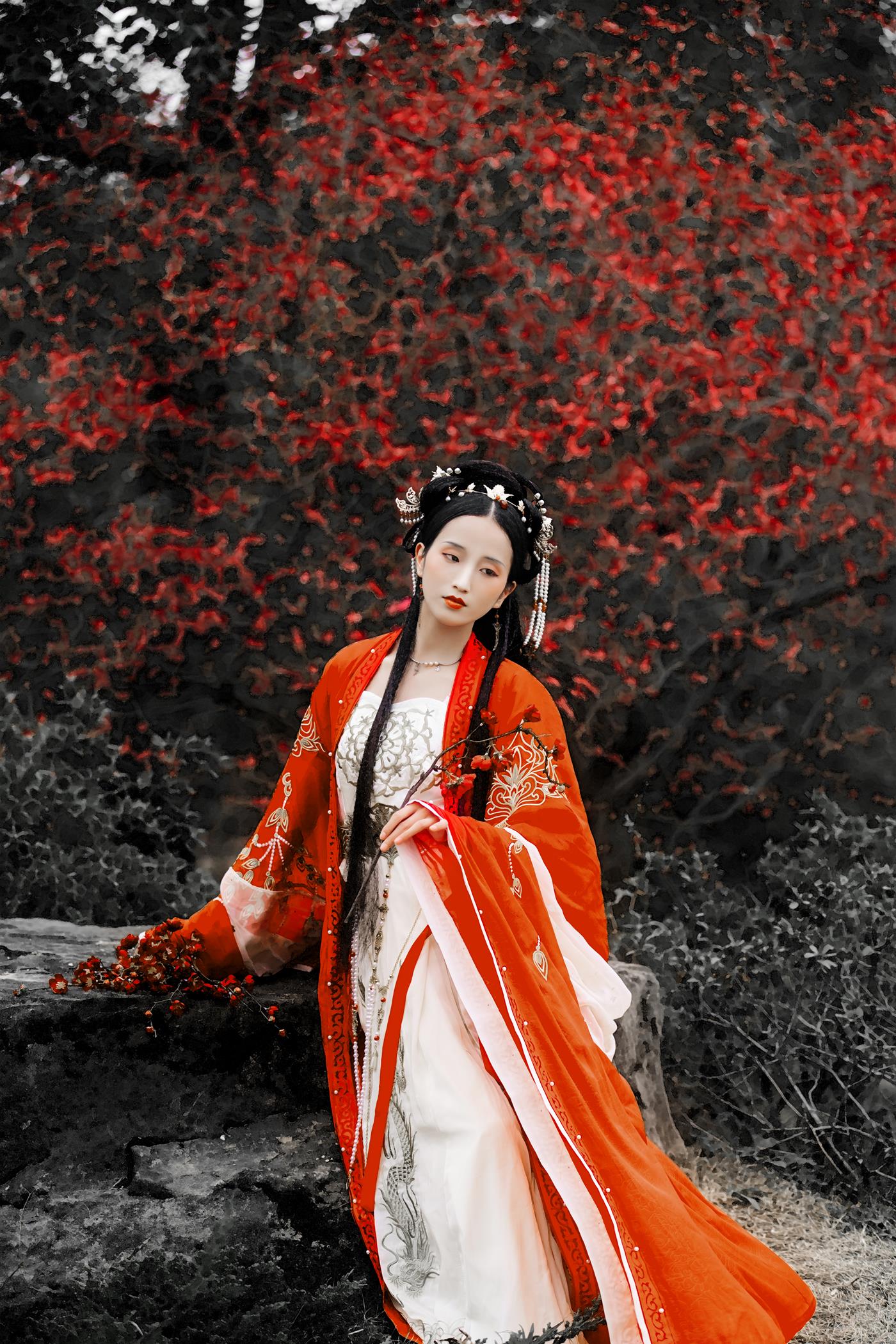 [YITUYU艺图语] 2021.12.10 寄春君 小玉 [28P/669MB]
