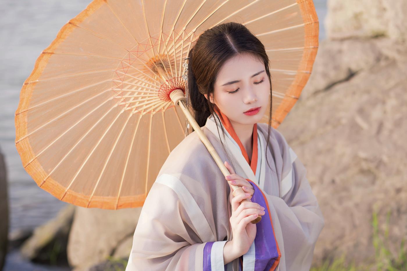 [YITUYU艺图语] 2021.11.09 江行寄远 沂越 [22P/170MB]