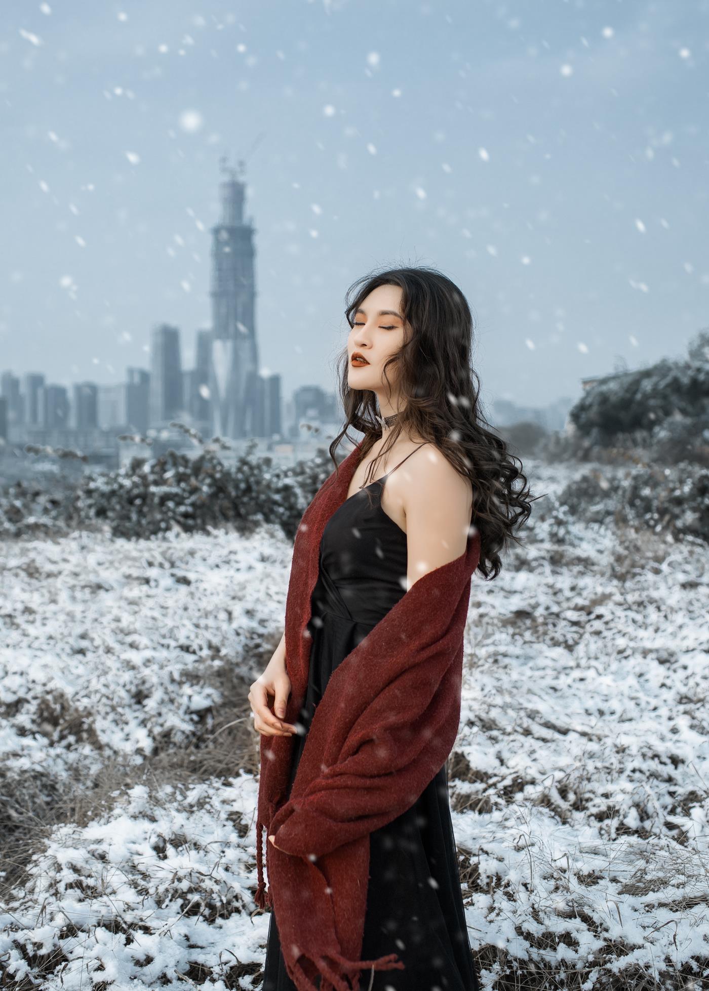 [YITUYU艺图语] 2021.12.29 THE SNOW CITY 翠花儿 [23P/392MB]