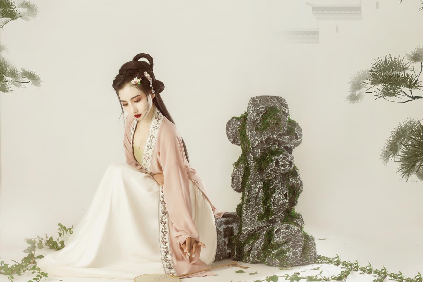 [YITUYU艺图语] 2022.01.01 忆江南 唯宝 [25P/279MB]