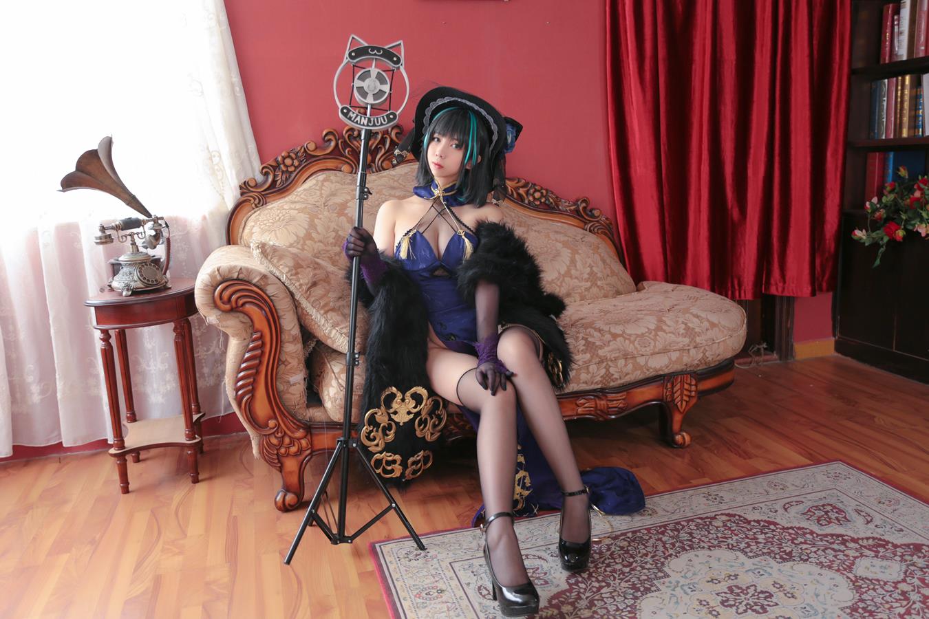 Meroko_魅瞳 - 柴郡旗袍[33P/287MB]