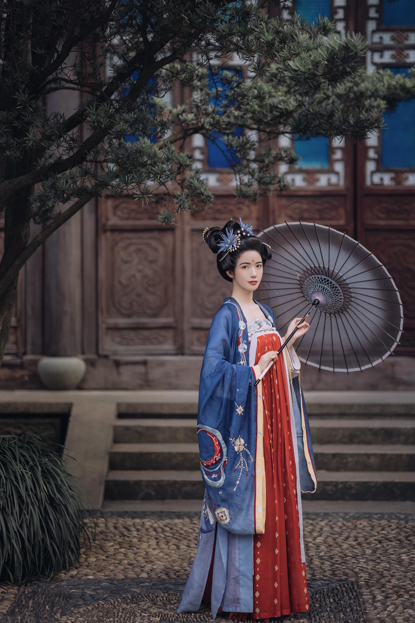 [YITUYU艺图语] 2021.11.15 君何处 一只阿梦崽 [32P/239MB]