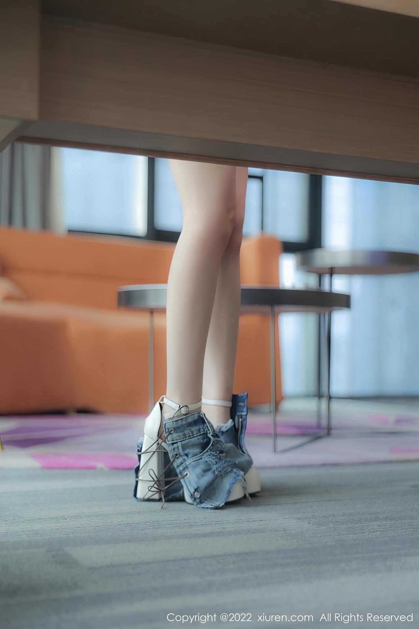 [Xiuren秀人网]2022.11.17 NO.5868 美七Mia[82+1P/591MB]