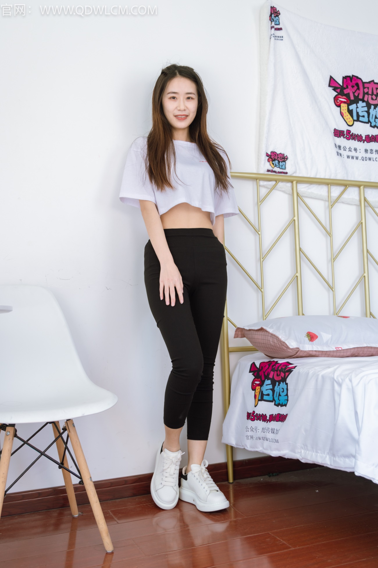 物恋传媒 NO.1321 菜菜-末路狂花[150P/1V/3.88GB]