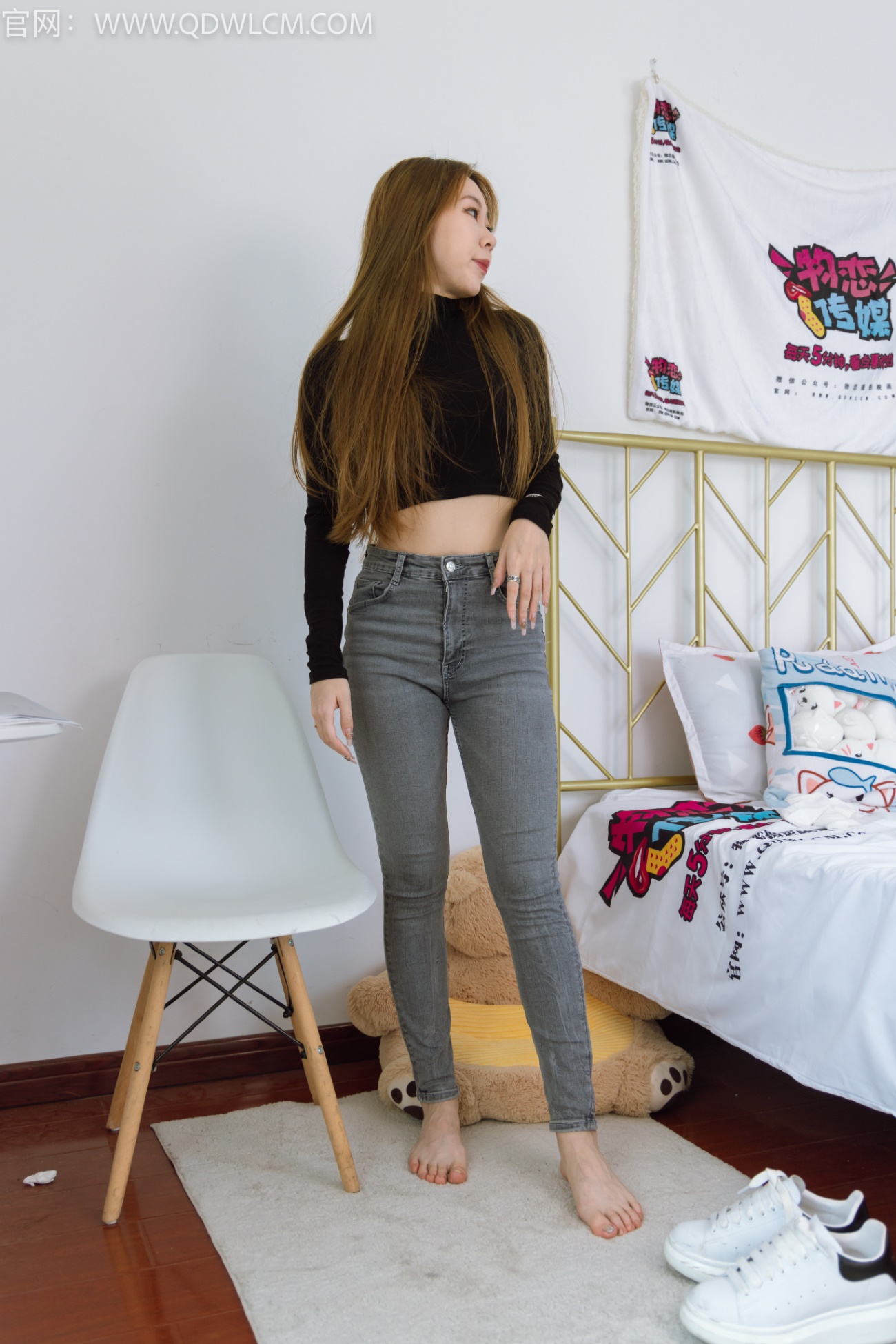 物恋传媒 NO.1340 球球-烟火人间[150P/1V/3.98GB]