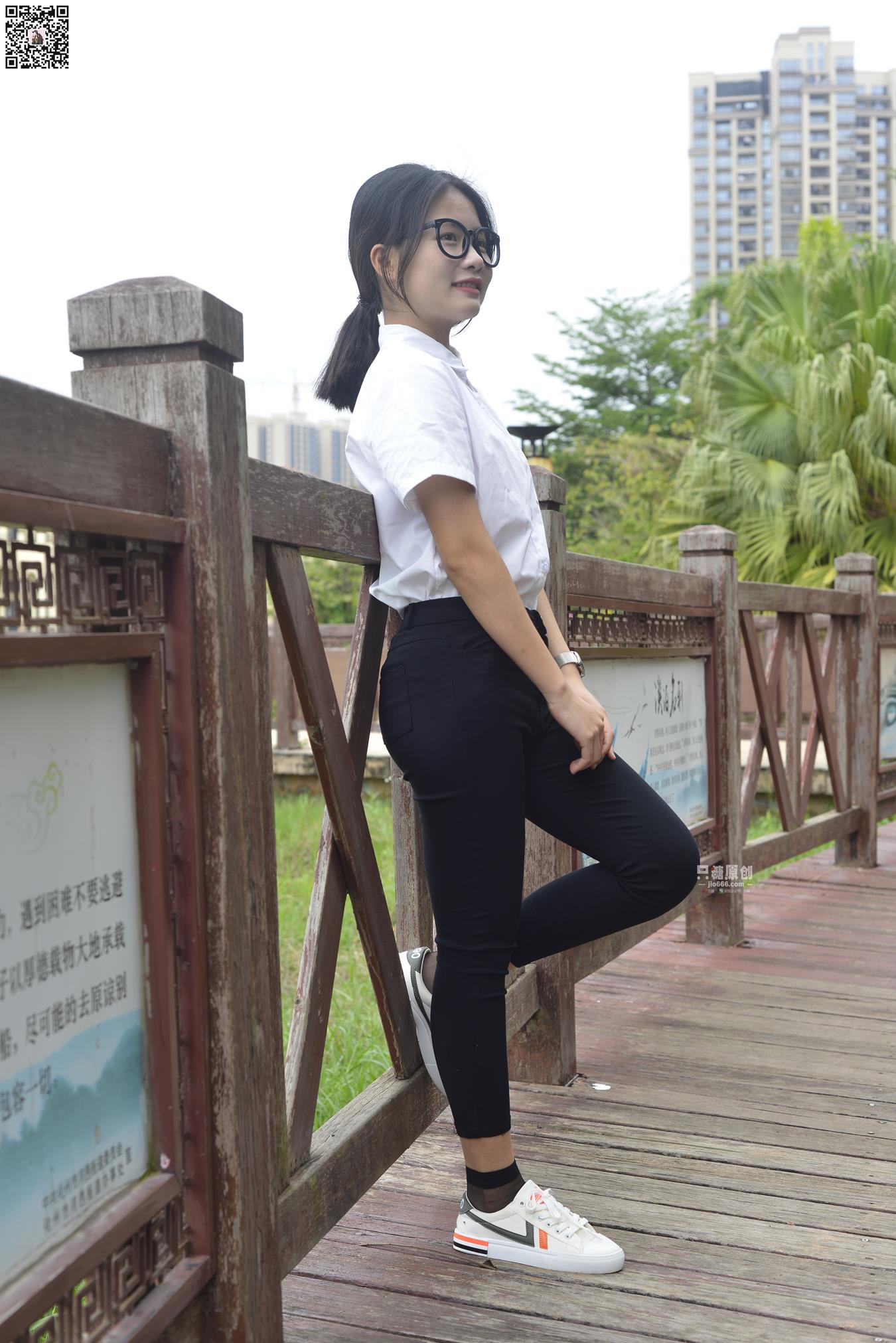 [只糖原创]NO.635 周子琪 春去极晚，夏来极迟[100P/1V/1.70GB]