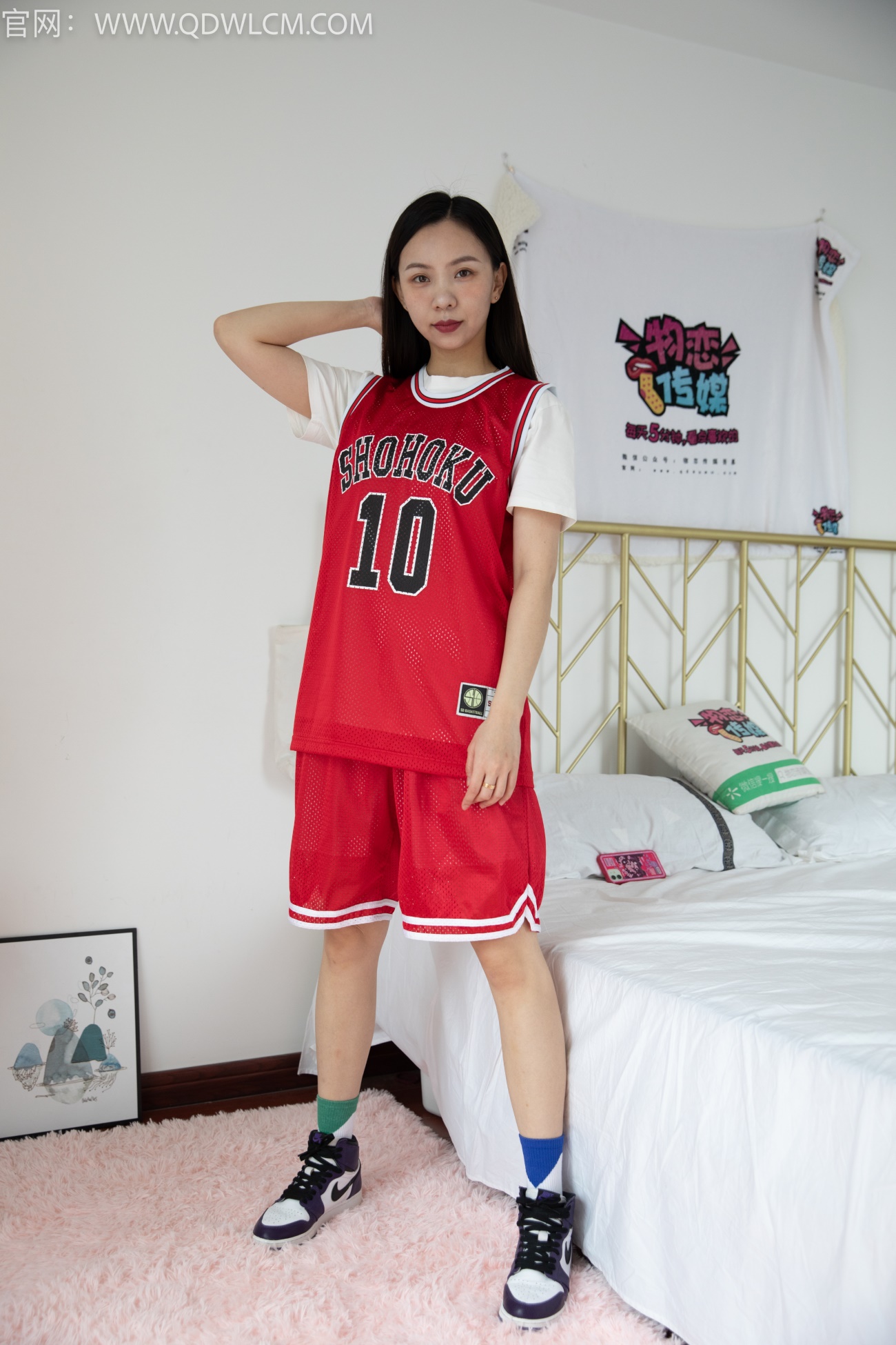 物恋传媒 NO.1356 森森-摇曳的光[150P/1V/3.36GB]