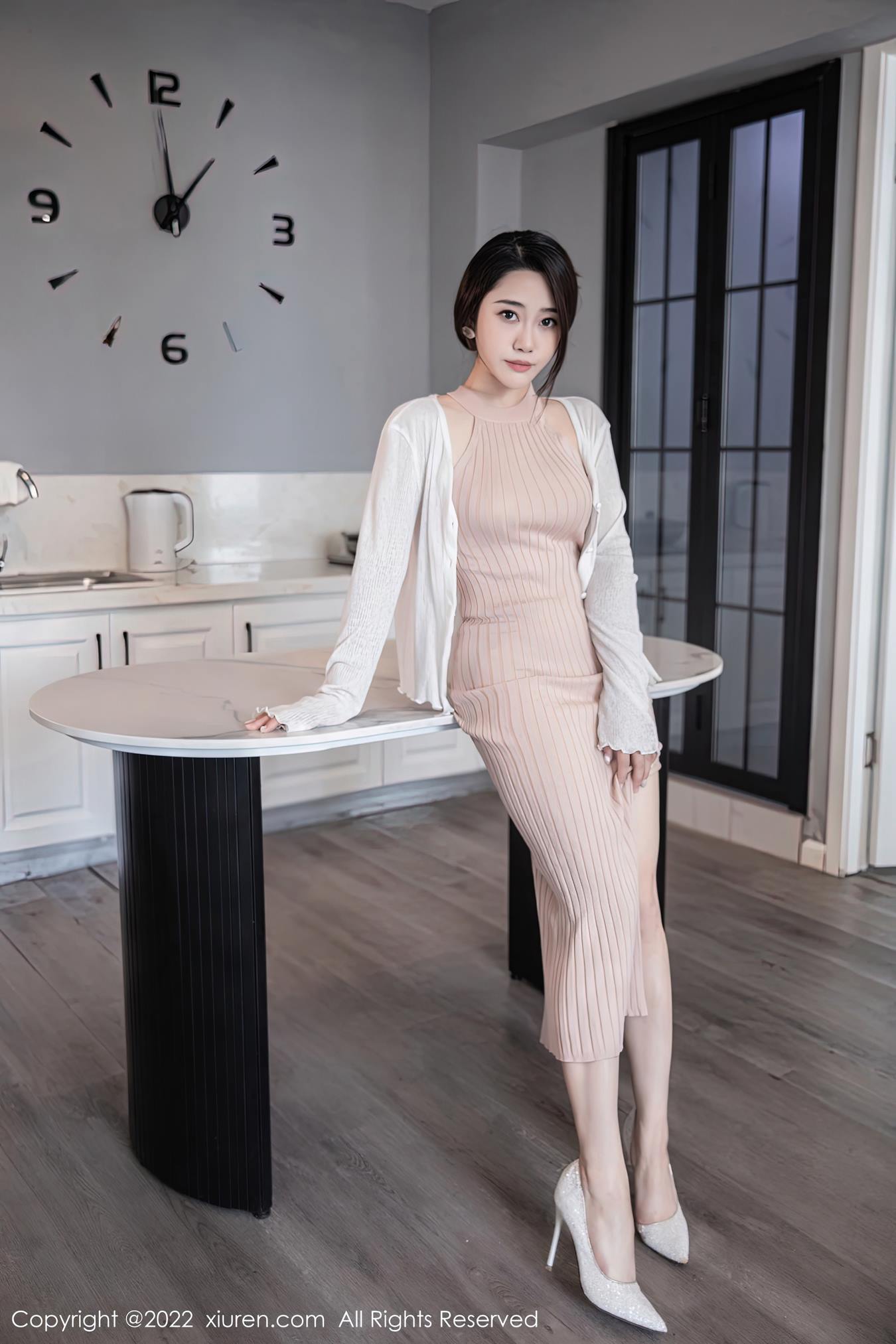 [Xiuren秀人网]2022.12.30 NO.6066 严利娅Yuliya[55+1P/377MB]