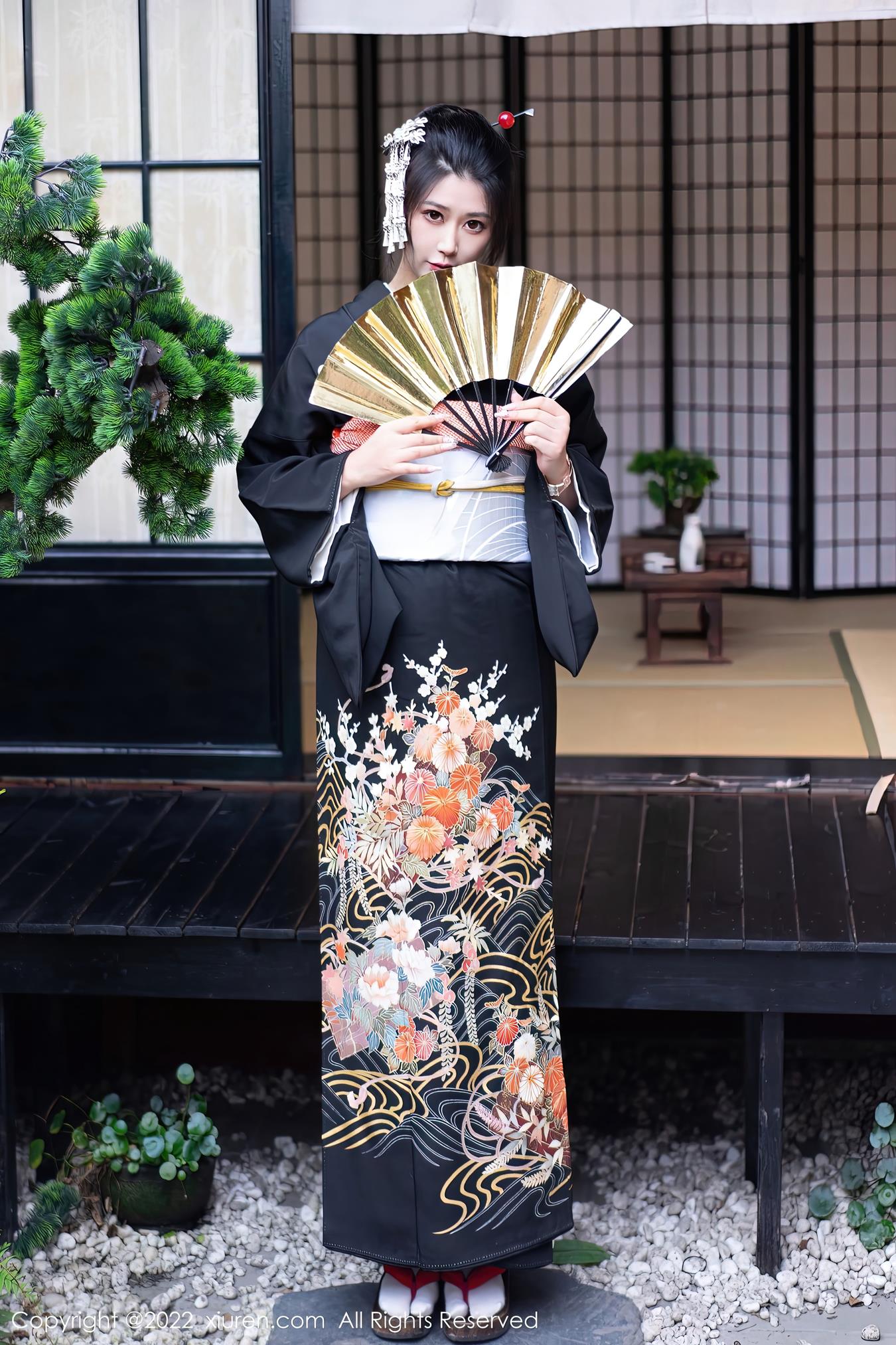 [Xiuren秀人网]2022.11.30 NO.5932 laura阿姣[74+1P/652MB]