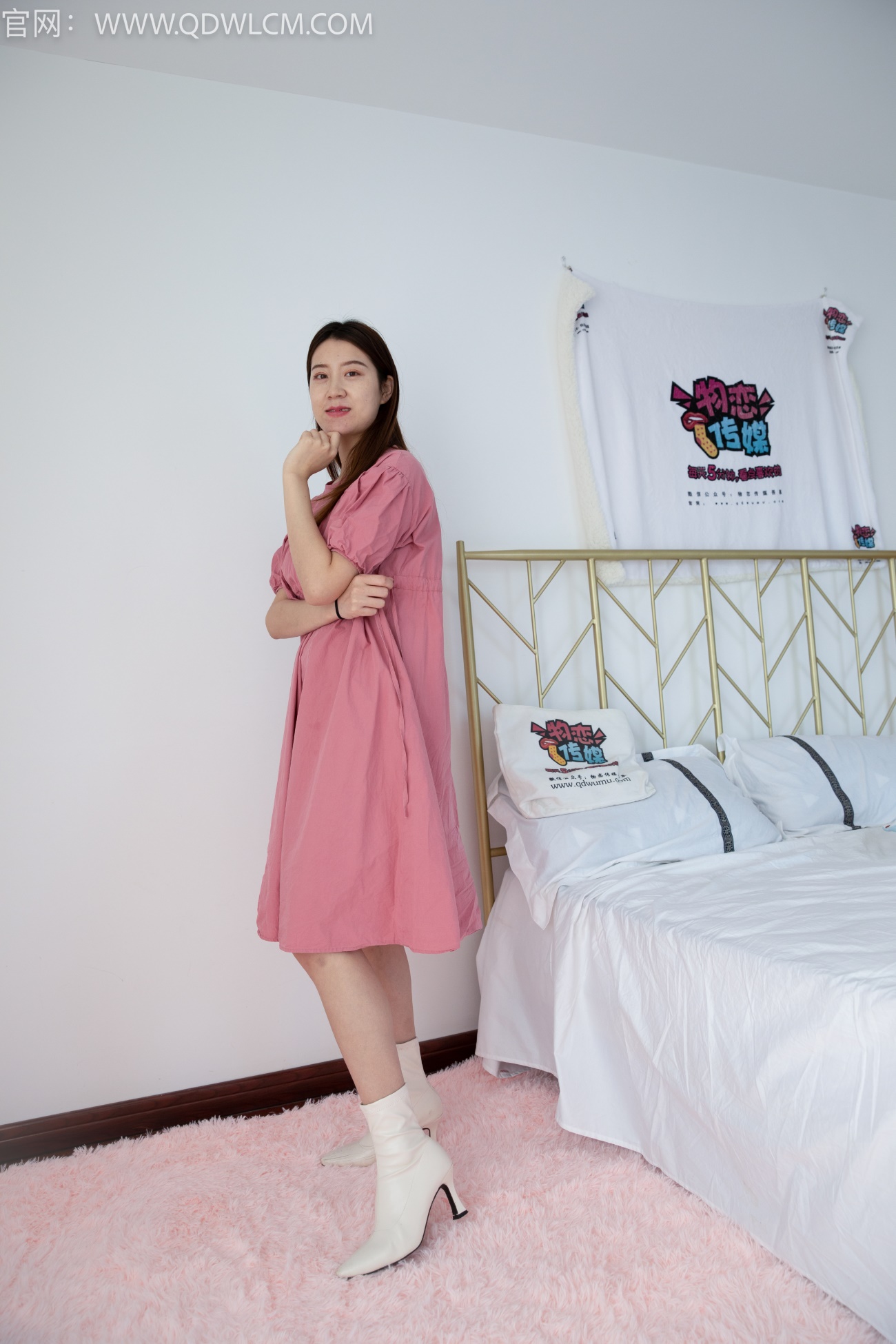 物恋传媒 NO.1359 夏雪-月亮弯弯[148P/1V/3.52GB]