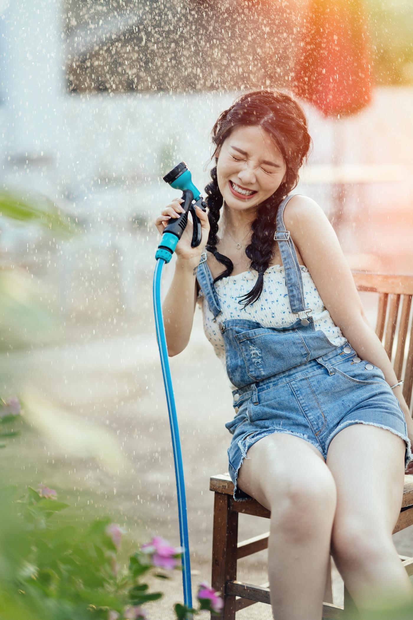 [YITUYU艺图语] 2022.02.02 来自夏日玩水的简单快乐 喵喵喵是锦儿呀 [55P/808MB]