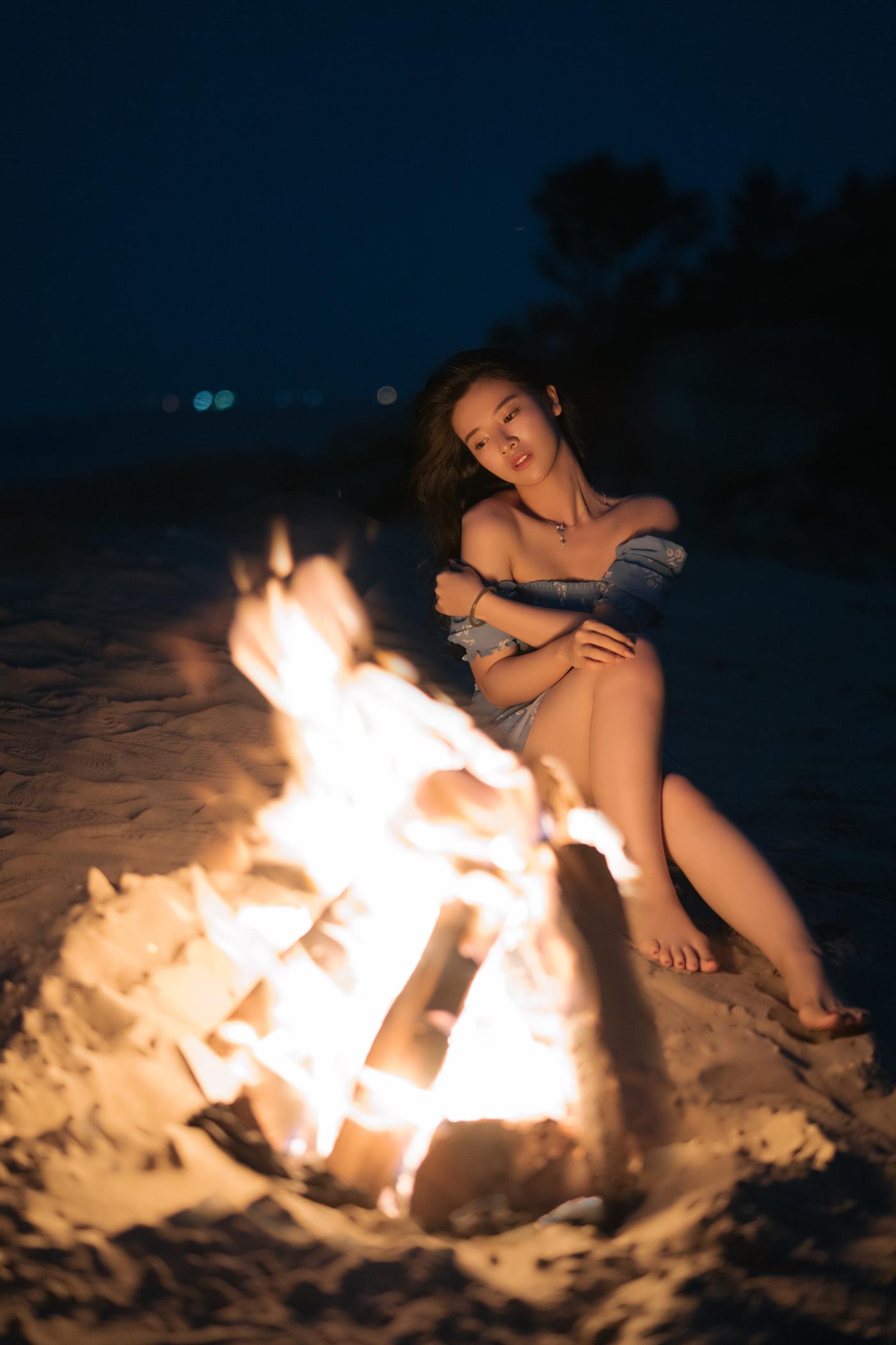 [YITUYU艺图语] 2022.02.04 我的热情，好像一把火 喵喵喵是锦儿呀 [40P/587MB]