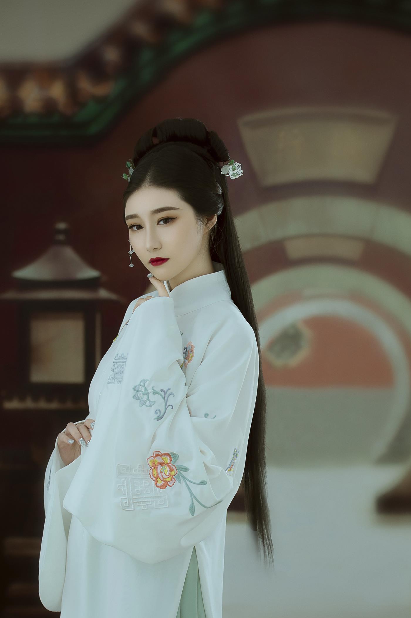 [YITUYU艺图语] 2022.01.13 子矜 娜宝 [22P/543MB]