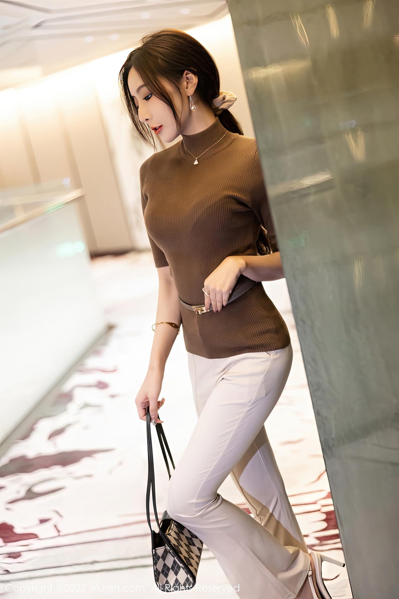 [Xiuren秀人网]2022.12.09 NO.5978 王馨瑶yanni[81+1P/532MB]