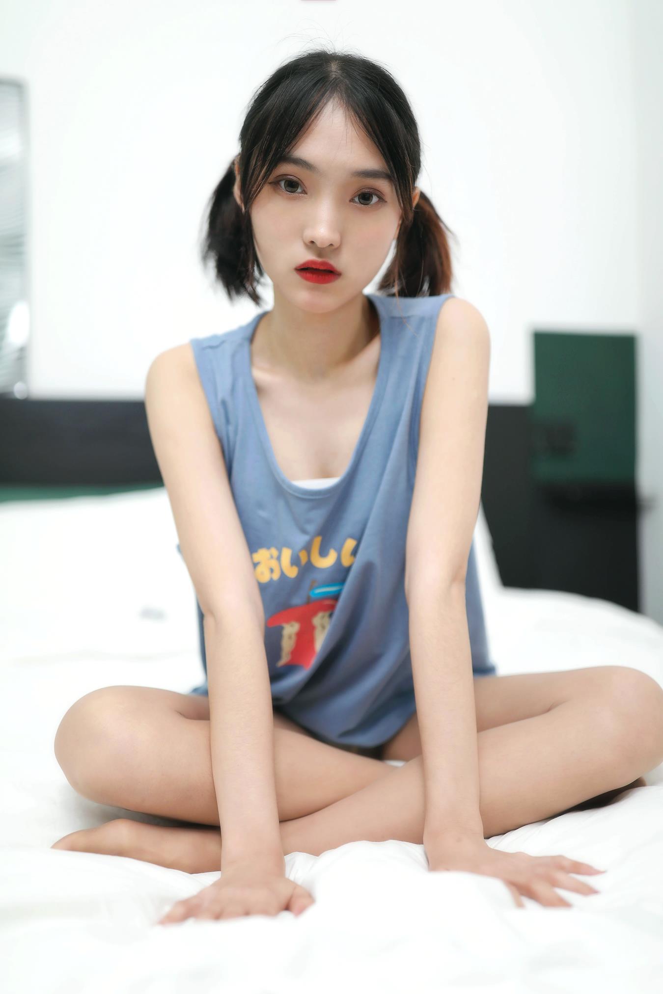 [MZSOCK]爱美足 NO.105 茜茜[93P/164MB]