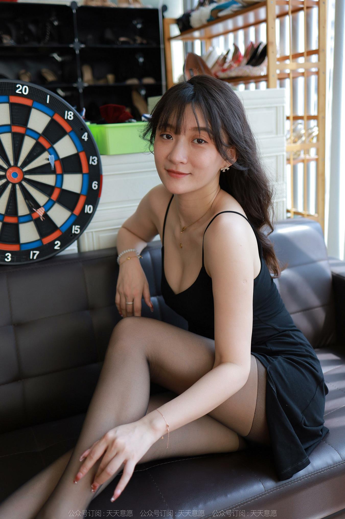 [IESS异思趣向] 2022.07.02 丝享家1135：秋秋《嘿丝事业线》[90P/142MB]