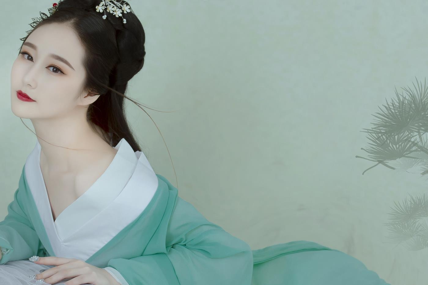 [YITUYU艺图语] 2022.01.25 碧瑶 娜宝 [22P/229MB]