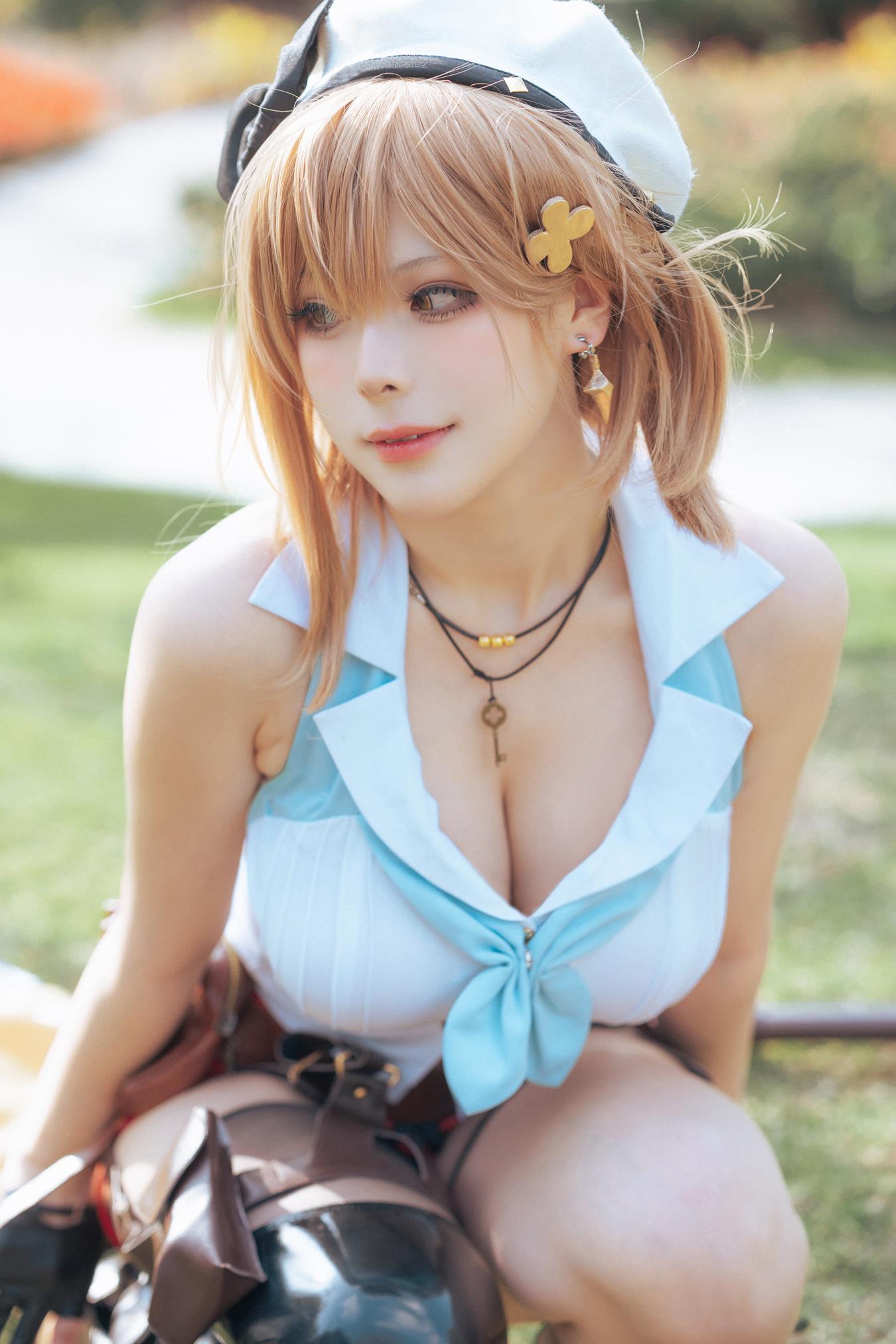 动漫博主w百合欧皇子w 碧蓝航线莱莎 [23P/157MB]