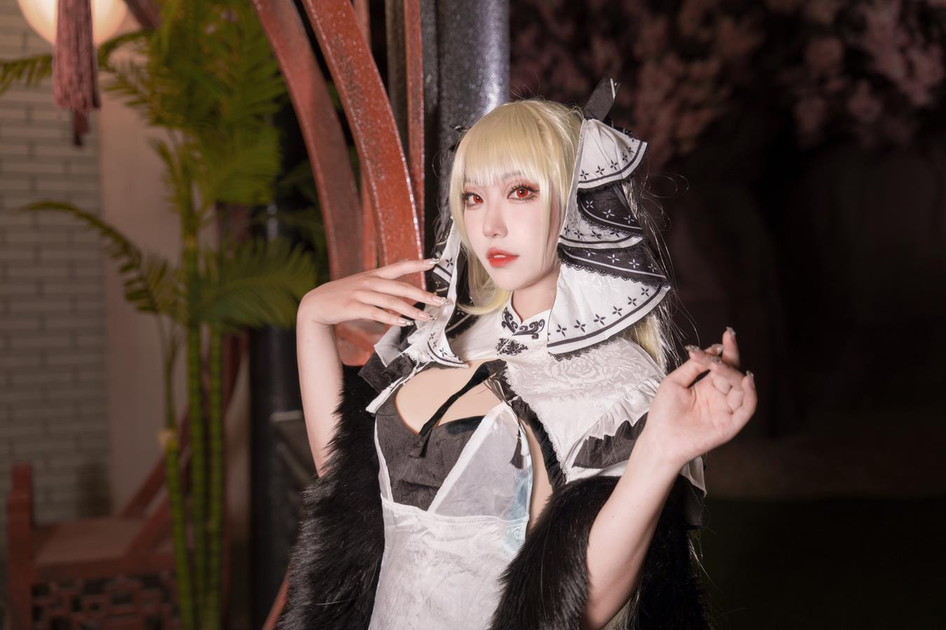 Ho_biiibo  可畏旗袍 [25P/2V/405MB]