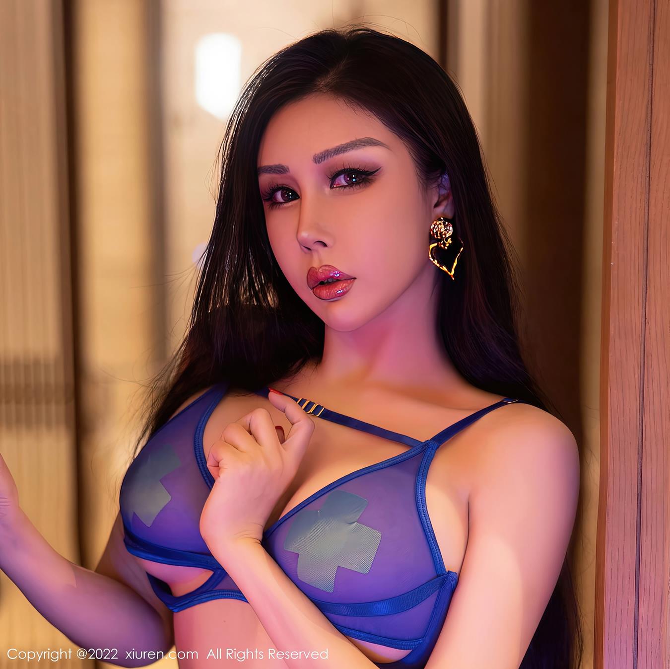 [Xiuren秀人网]2022.12.02 NO.5941 田冰冰[72+1P/489MB]